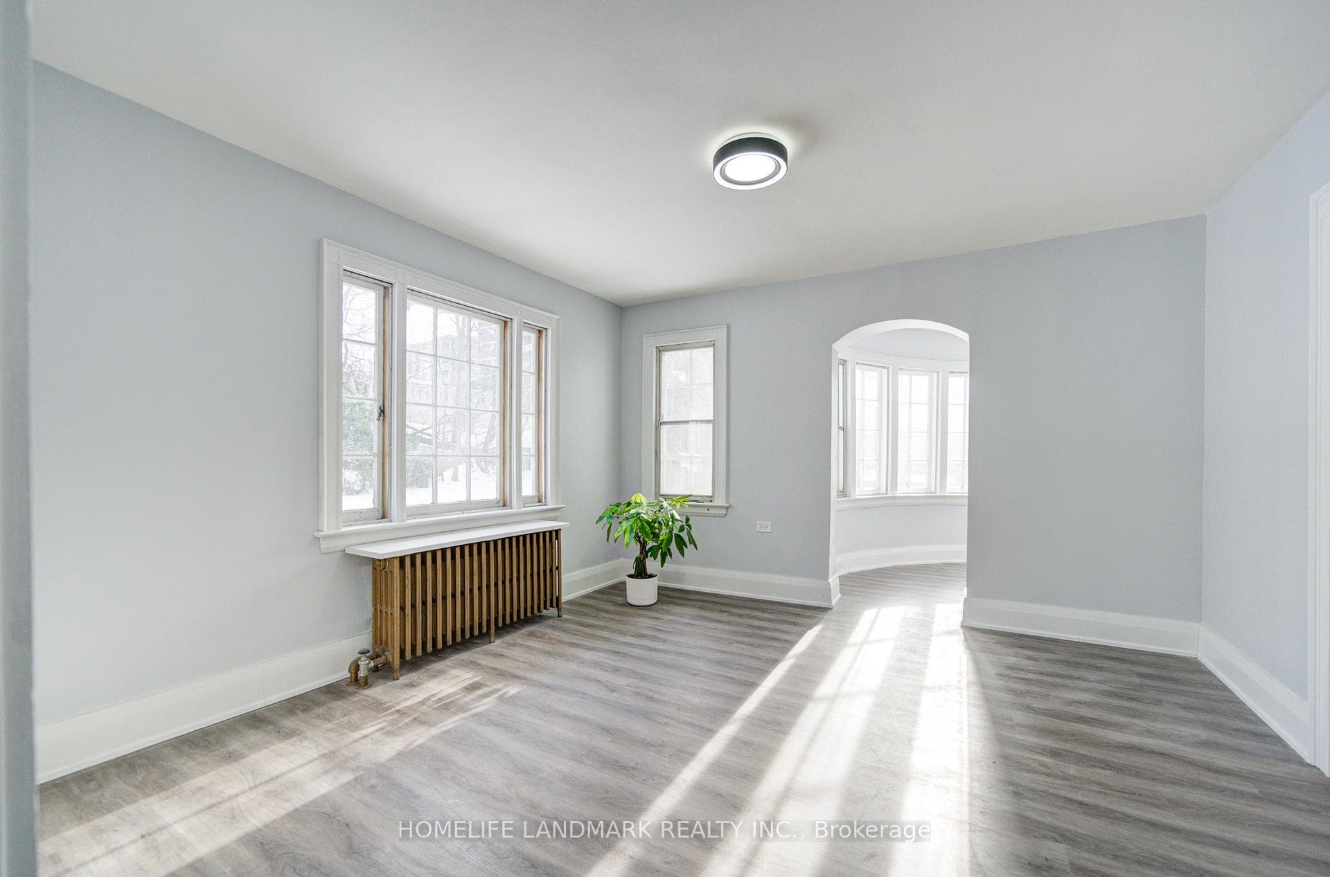 119 Robinson Street photo 30