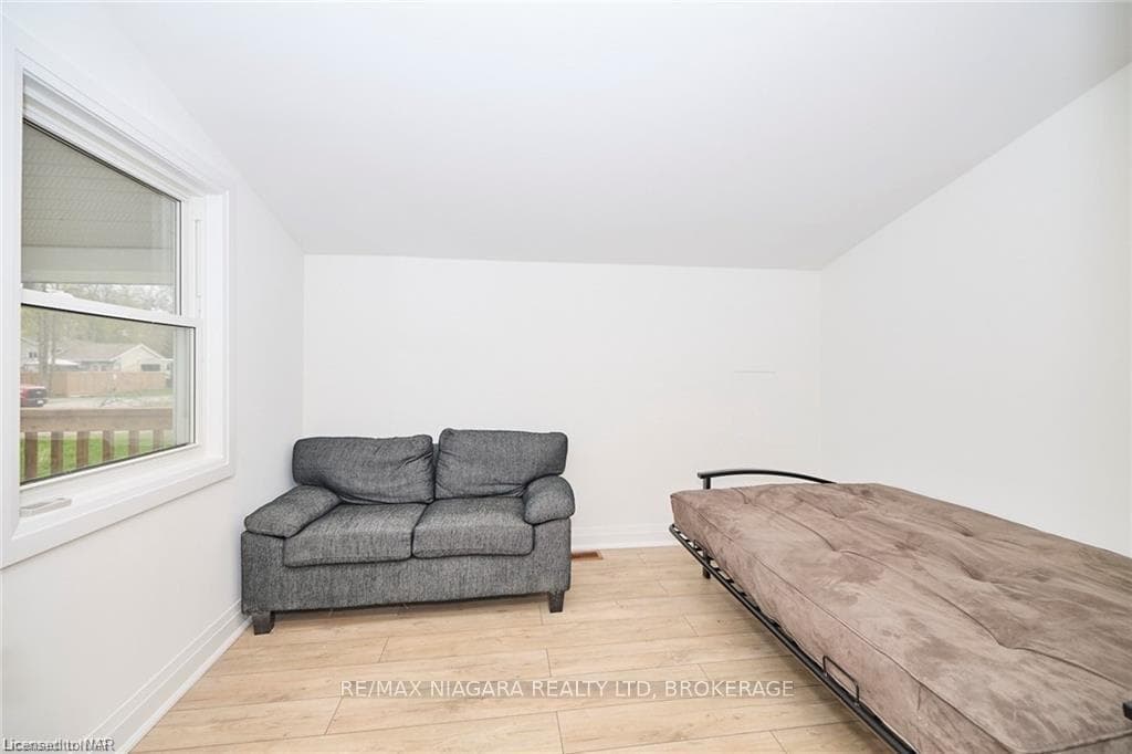 3105 BETHUNE Avenue photo 21