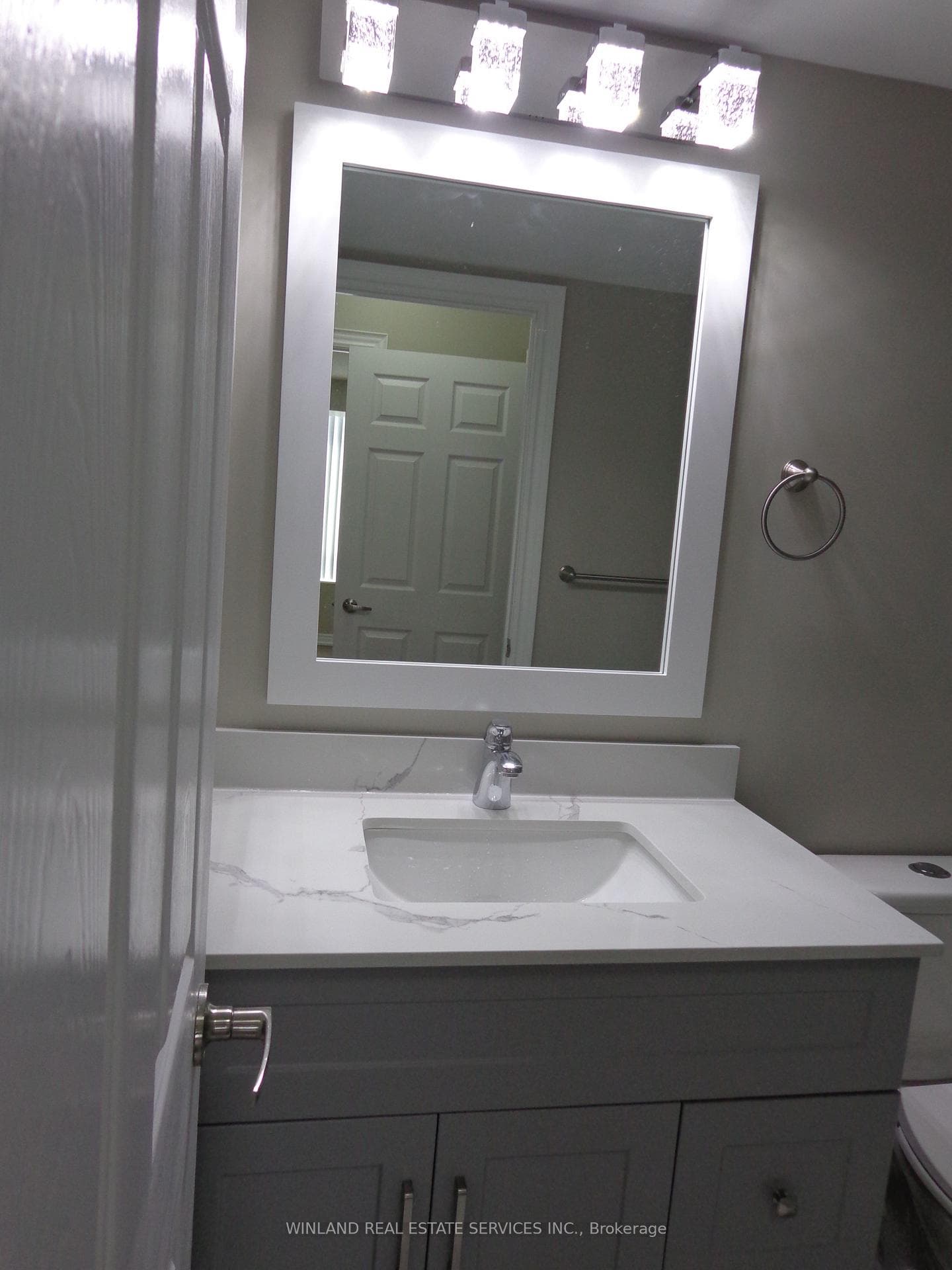 33 Cox Boulevard Unit 1106 photo 12