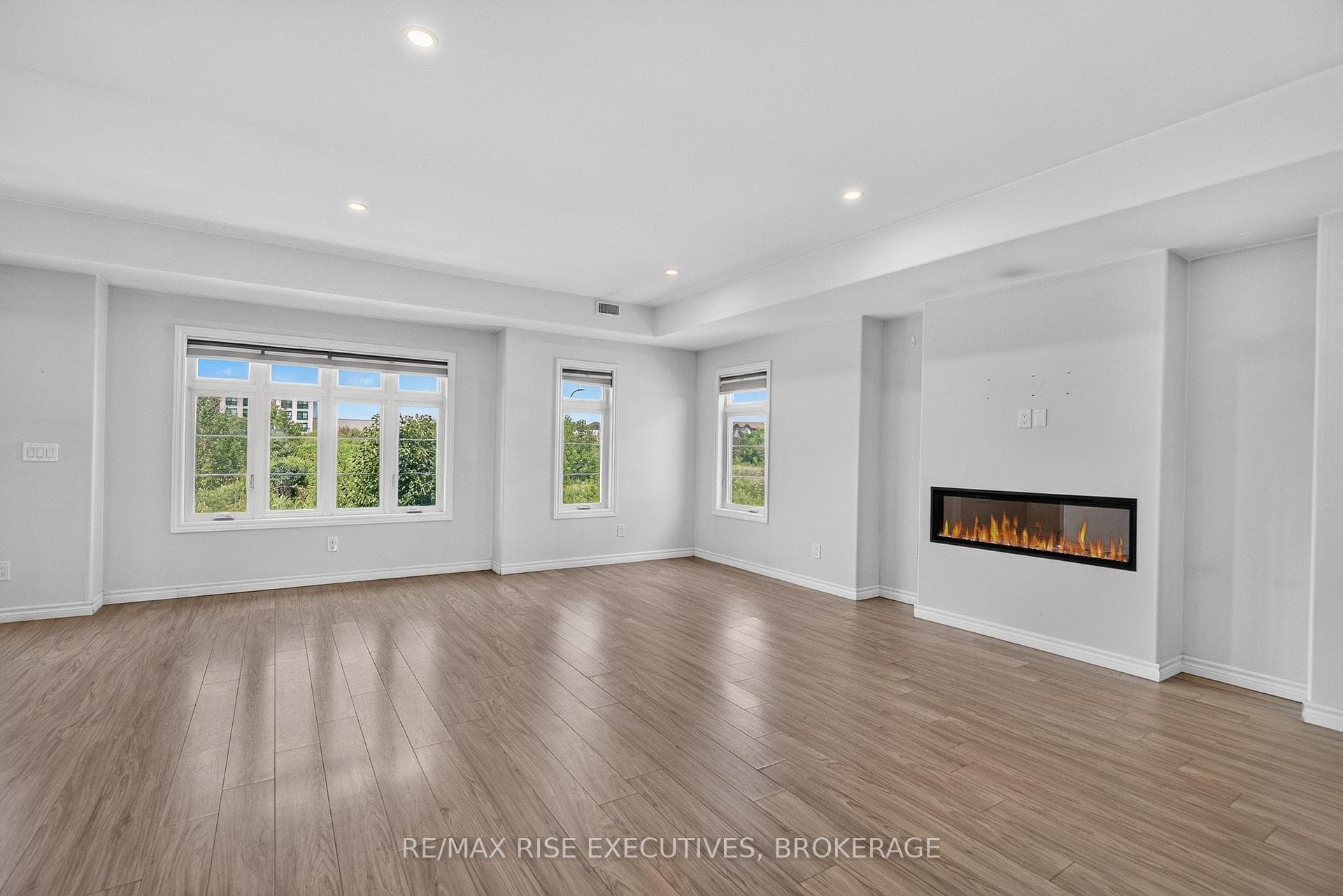 1015 Terra Verde Way Unit 201 photo 16