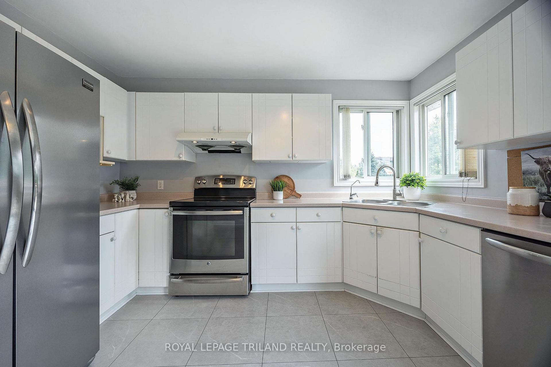 253 MCGARRELL Drive photo 9