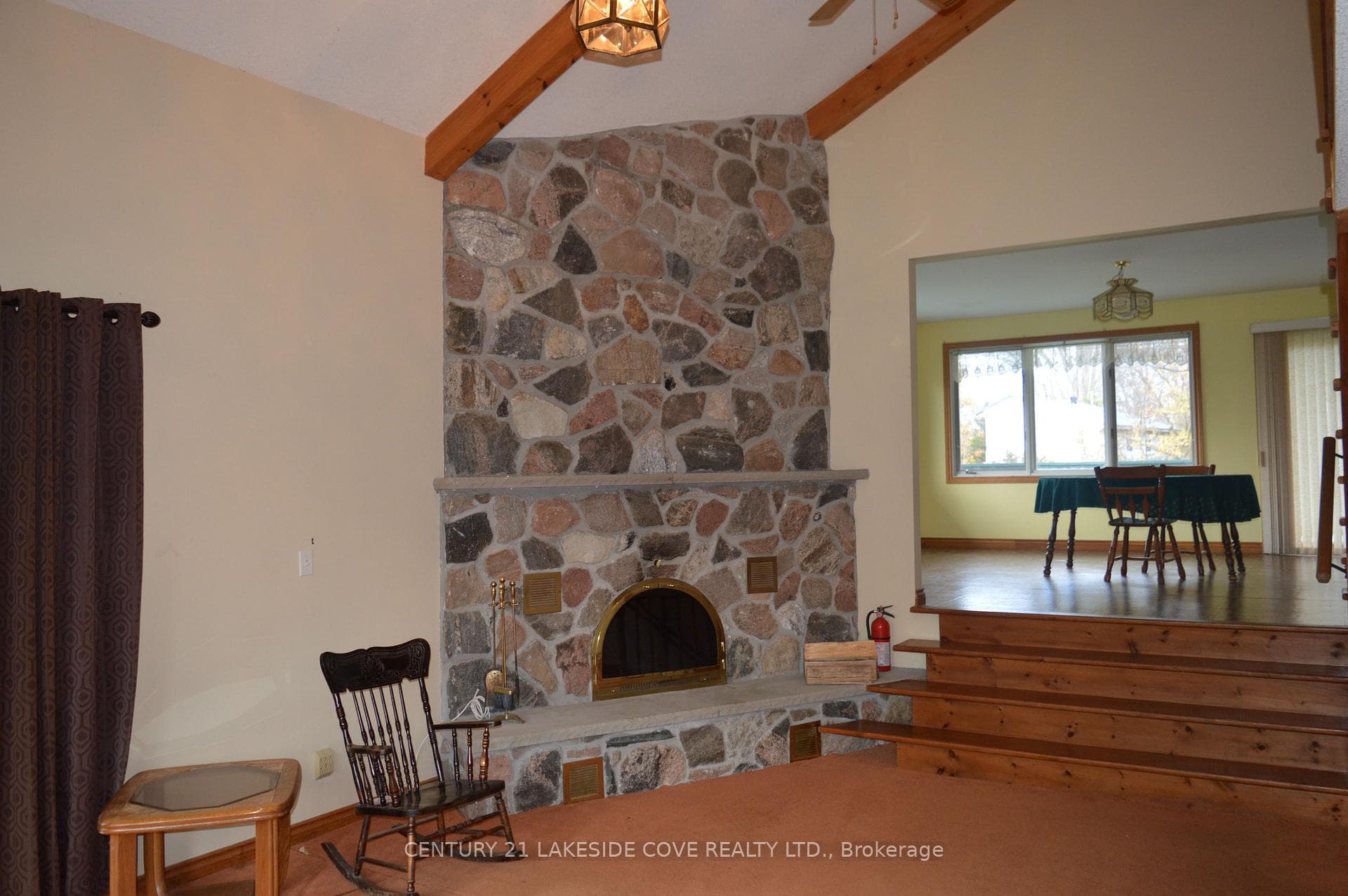 6 Ridge Avenue photo 7