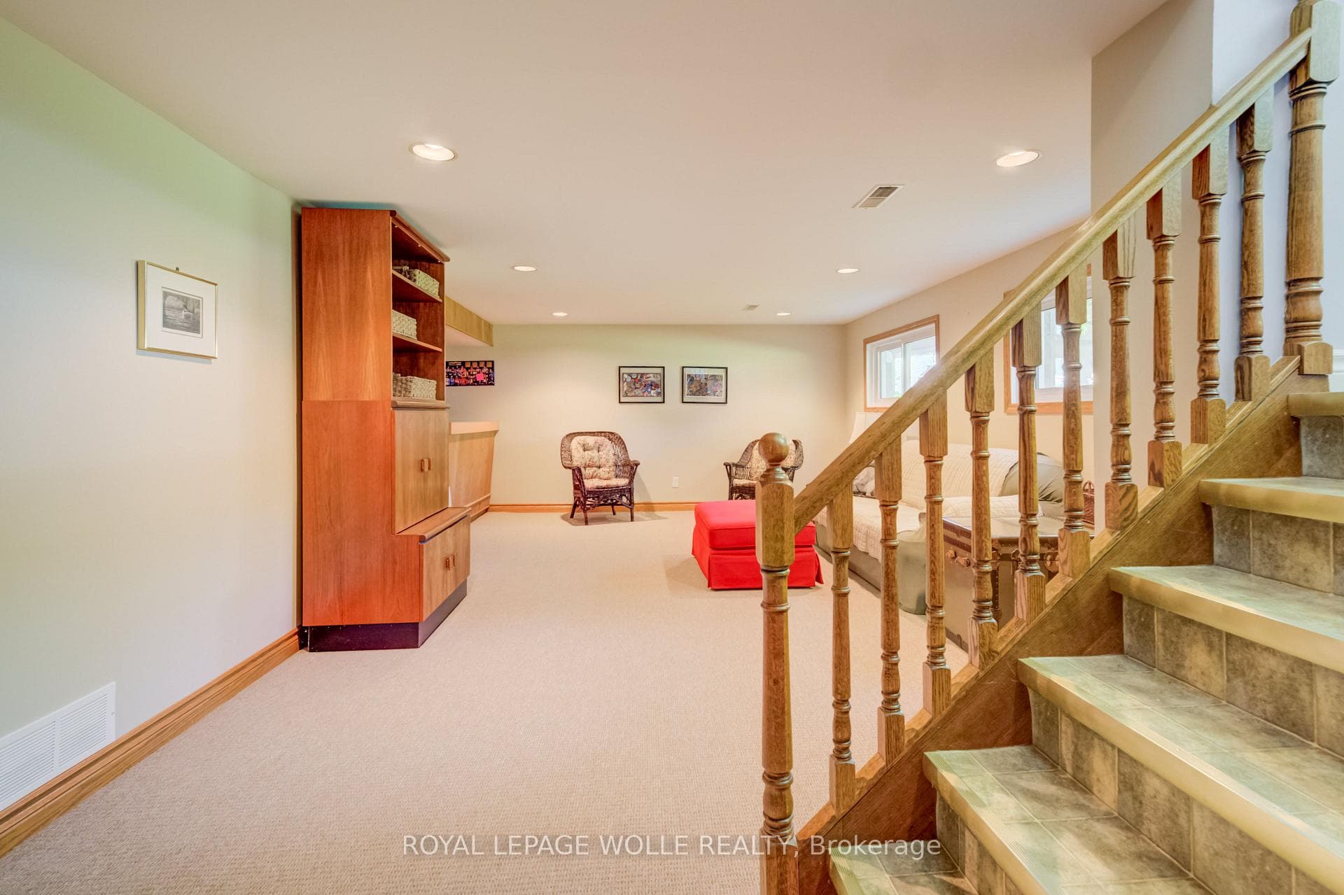291 Villa Place photo 20