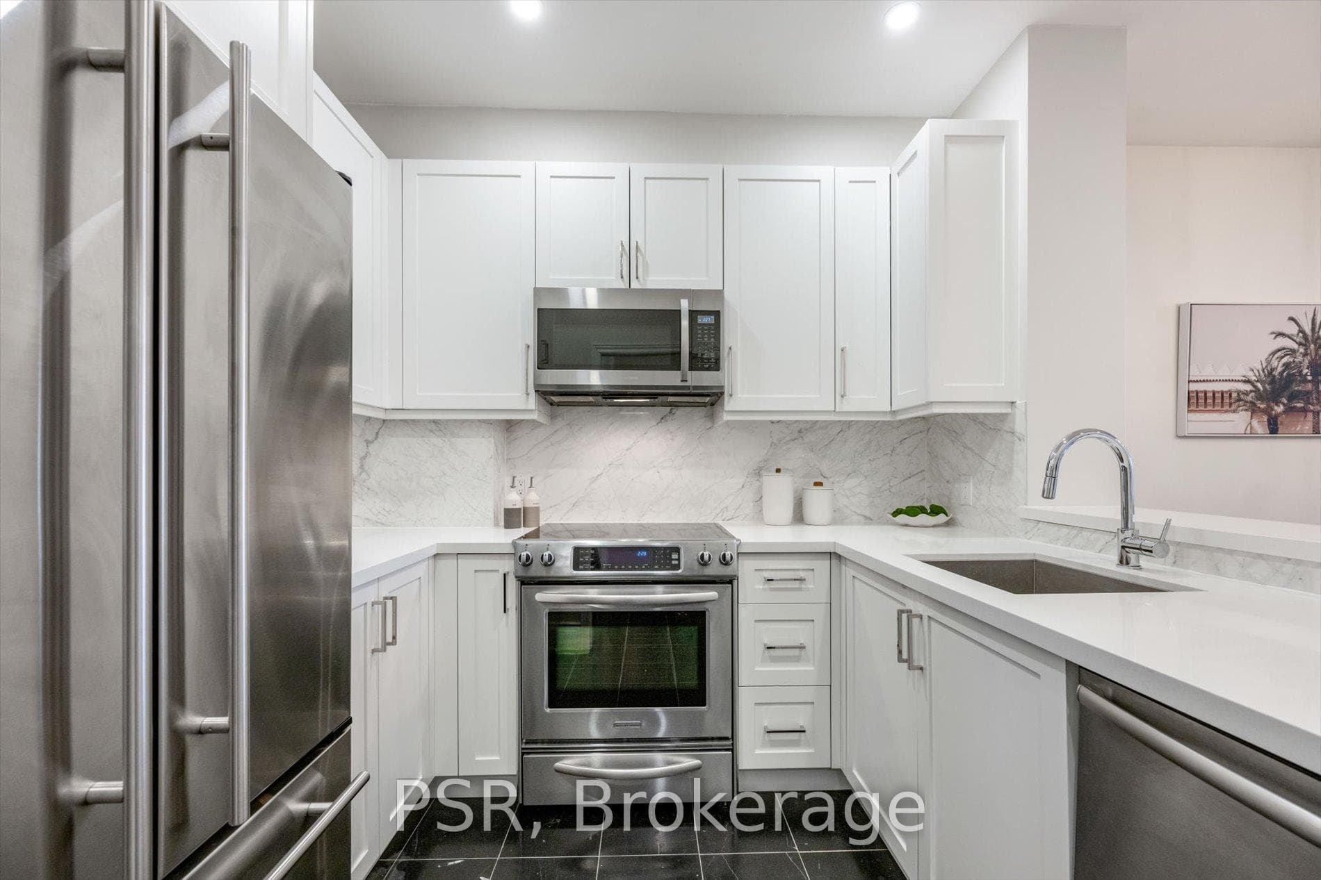 102 Bloor Street Unit 601 photo 9