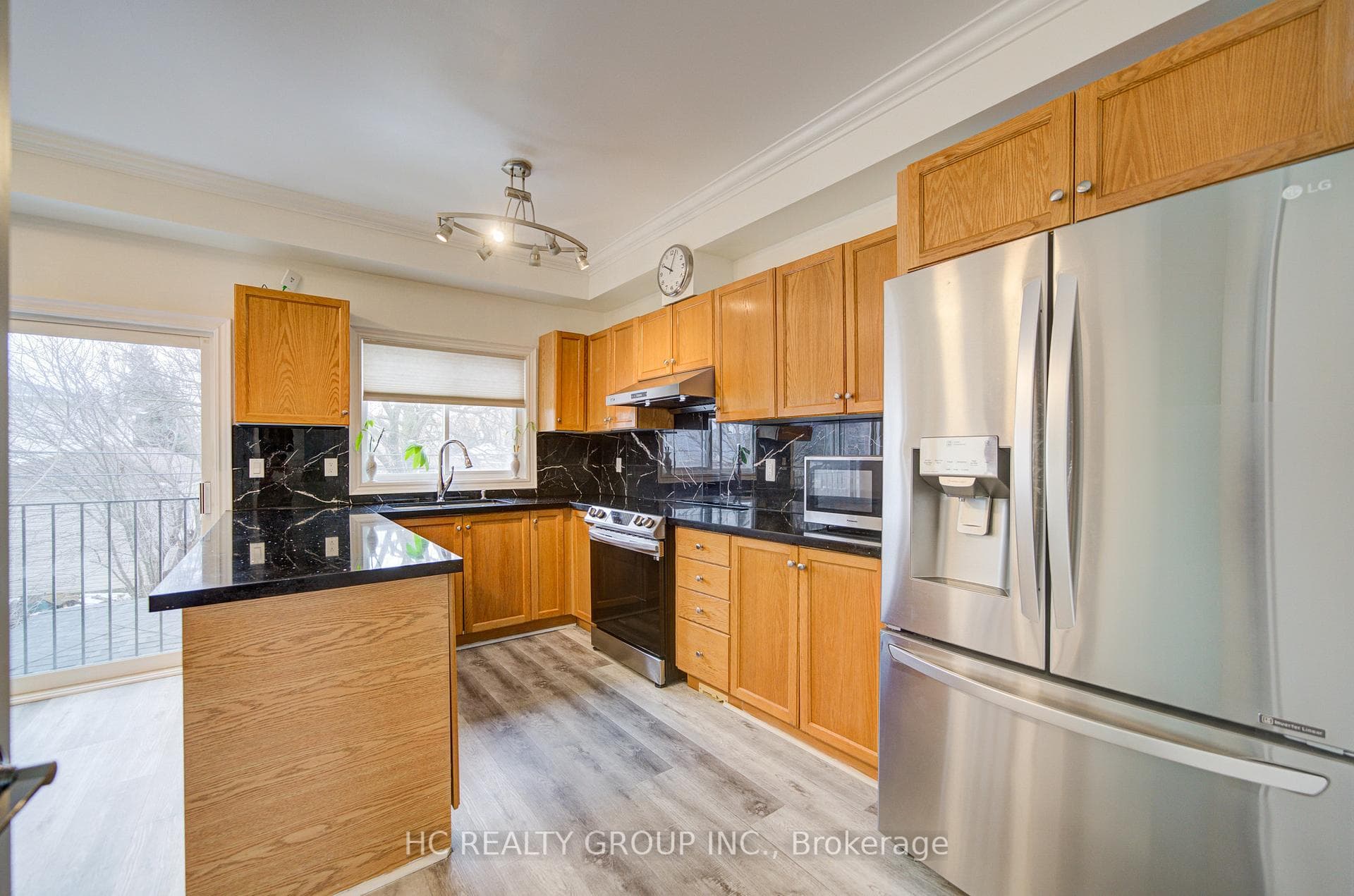 37 Willowfield Mews photo 9