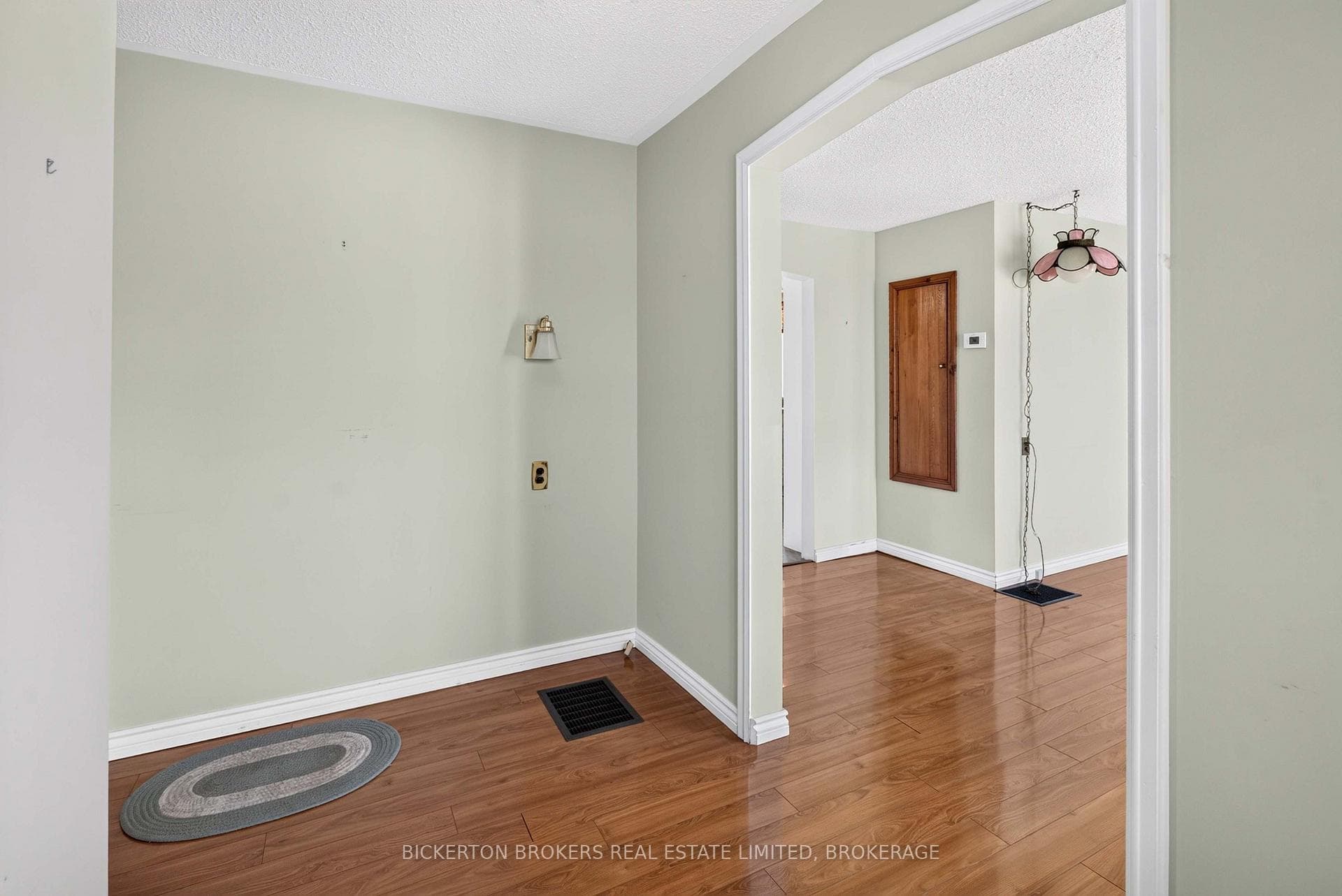 154 Eden Grove Road photo 16