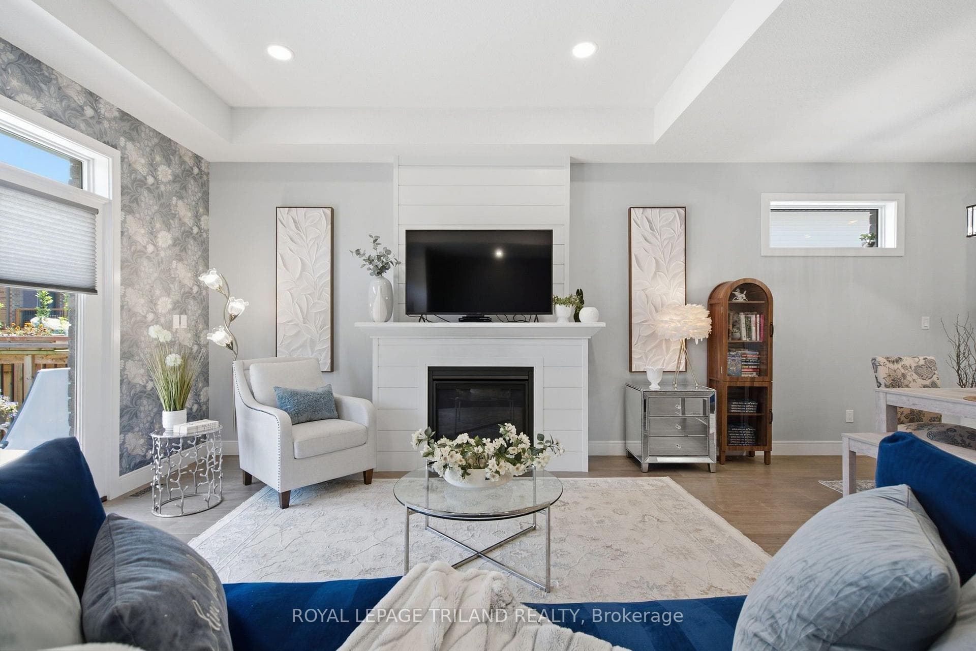 149 Collins Way photo 22