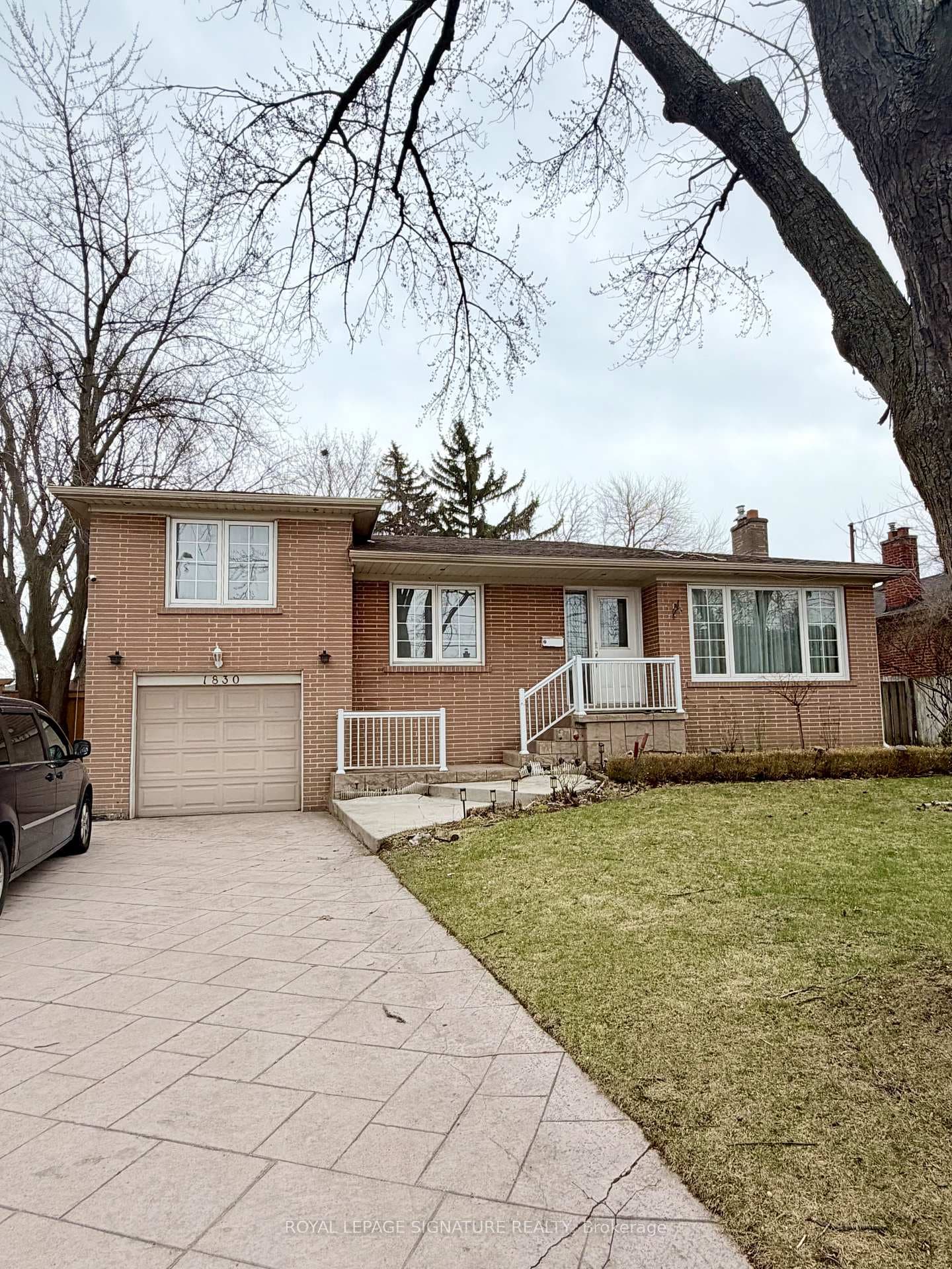 1830 Christopher Road photo 1