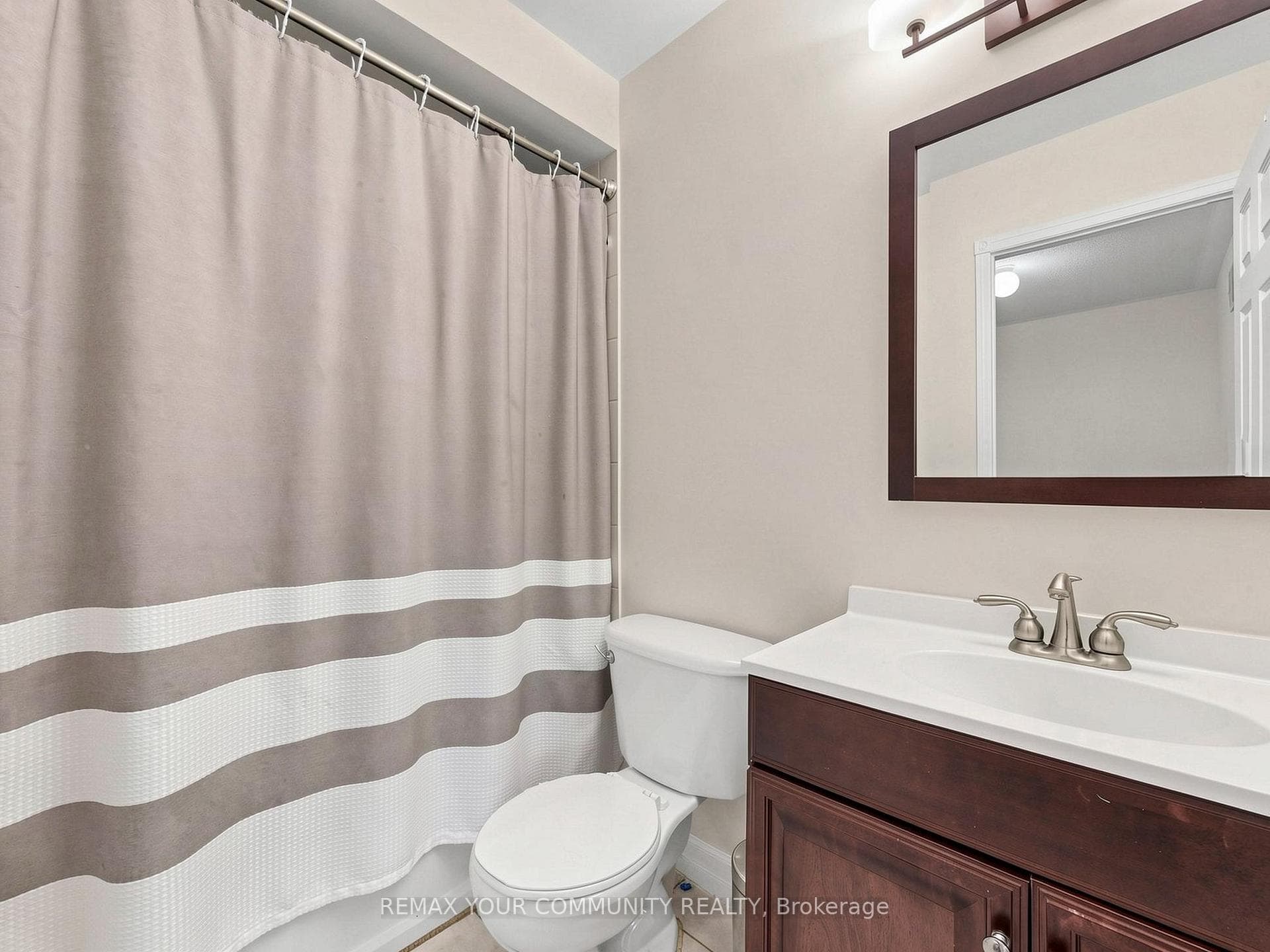 20 Dawson Crescent photo 32