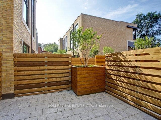5B Sylvan Avenue photo 11