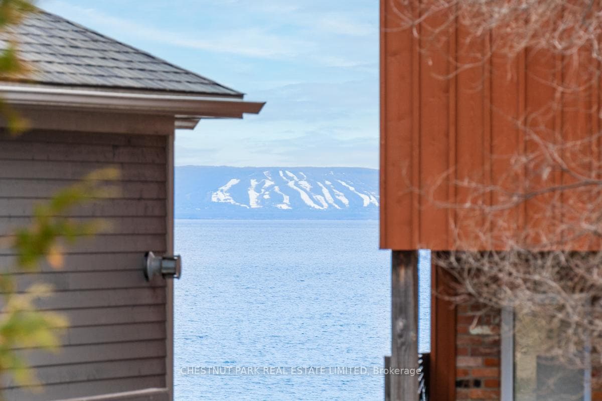 Views of Georgian Bay and Blue Mountain