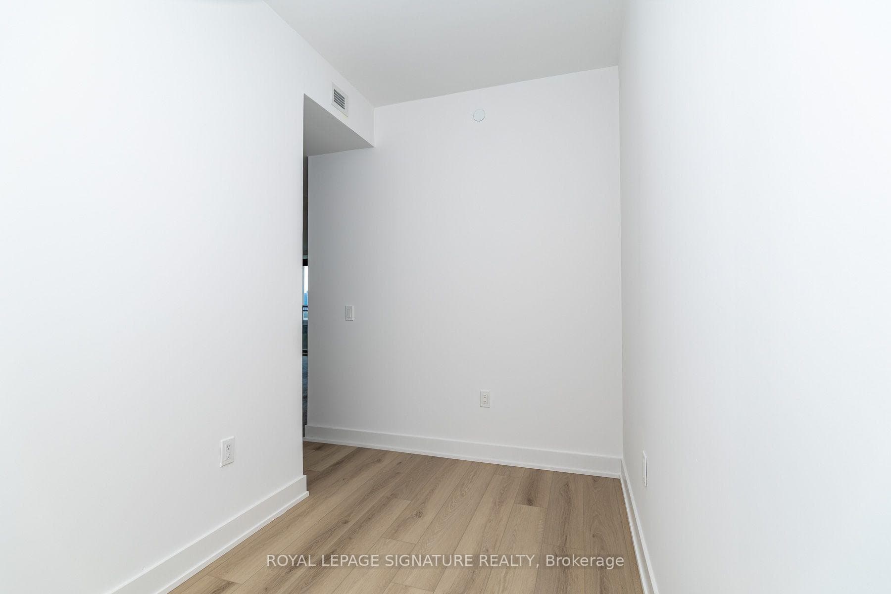 785 Dovercourt Road Unit 1105 photo 30