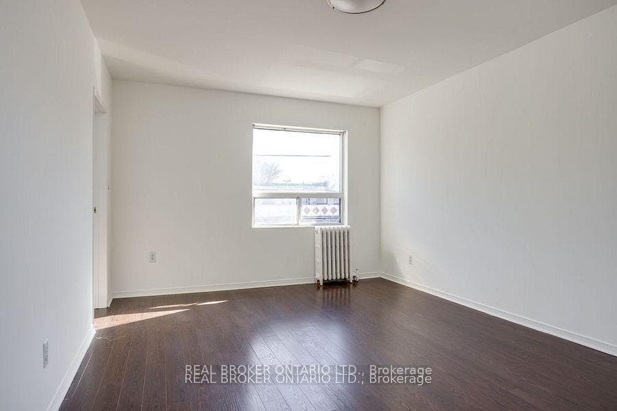 350 Oakwood Street Unit 2 photo 7