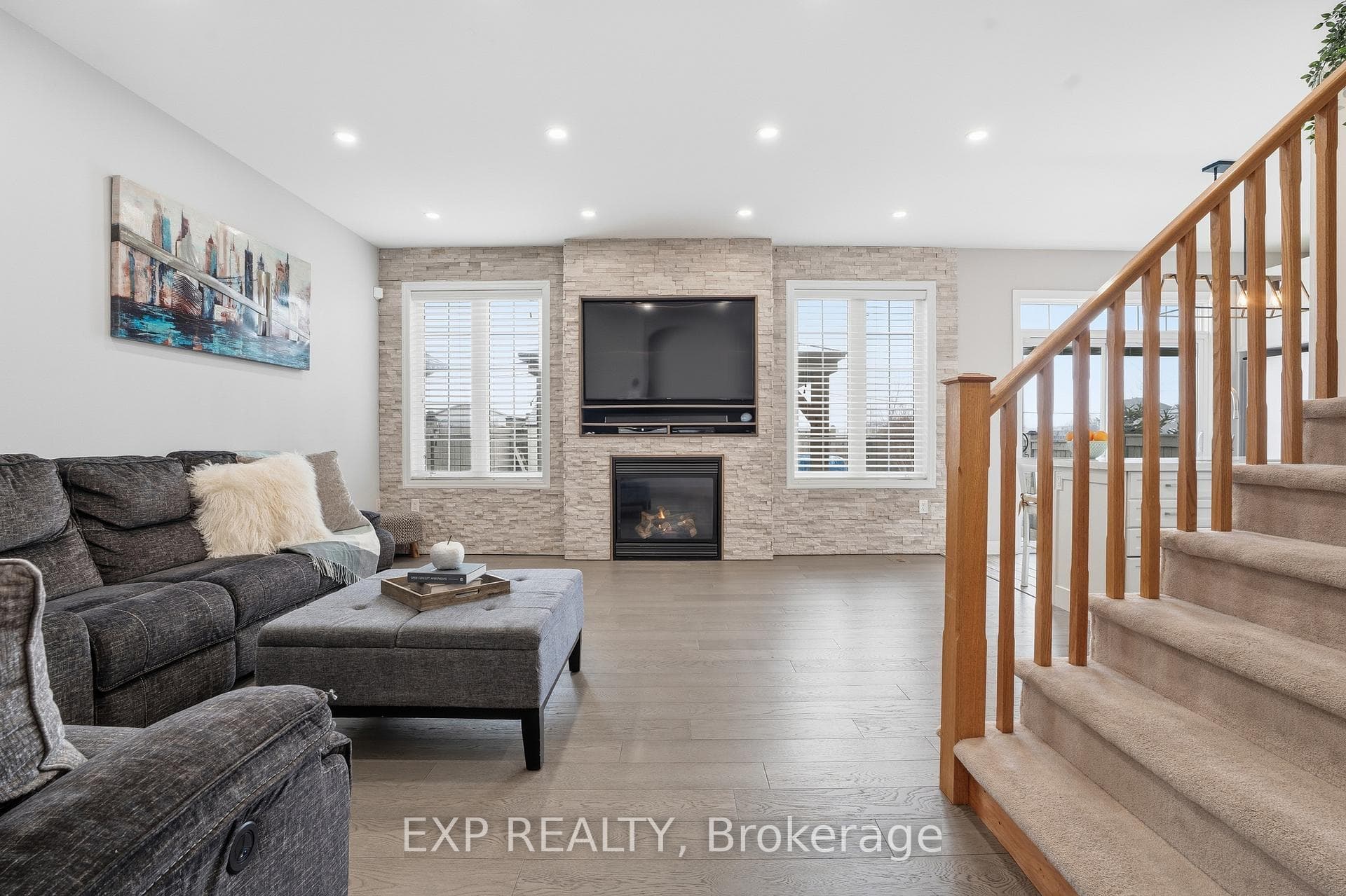 41 Monza Drive photo 10
