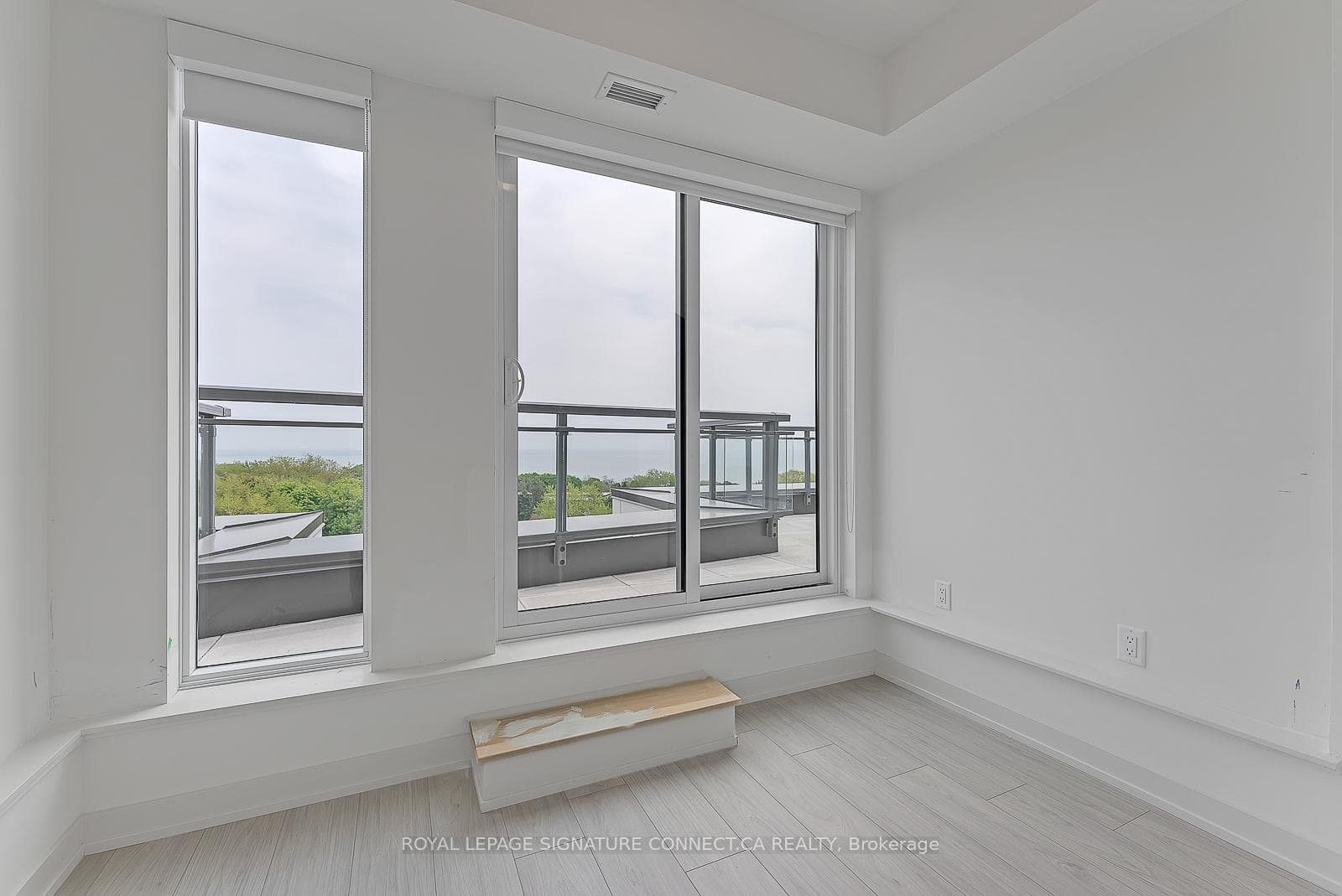90 Glen Everest Road Unit 810 photo 15
