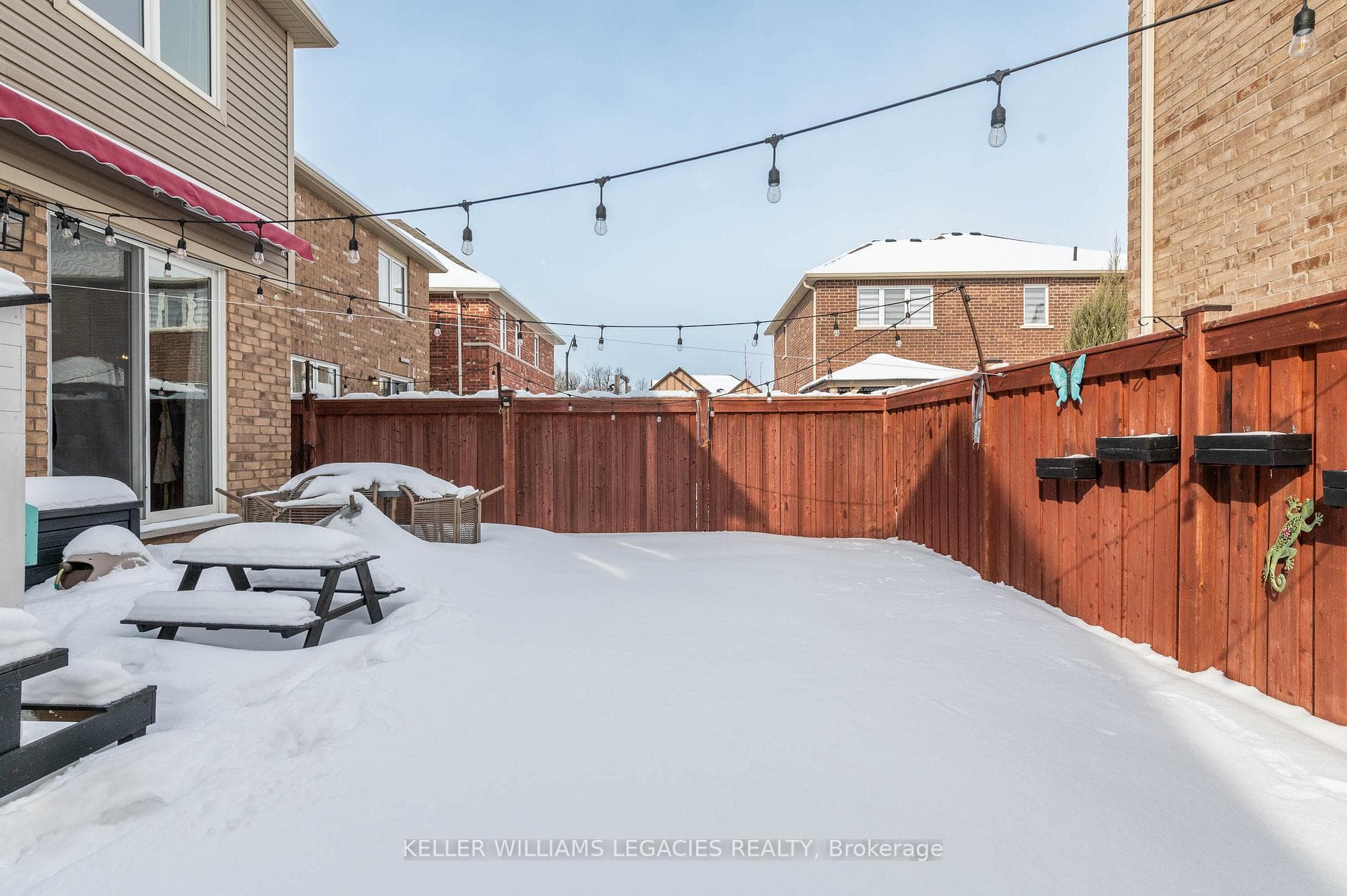 3 Berberis Crescent photo 35