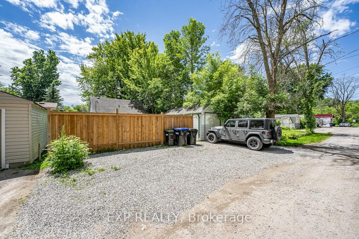 1059 Park Place photo 9