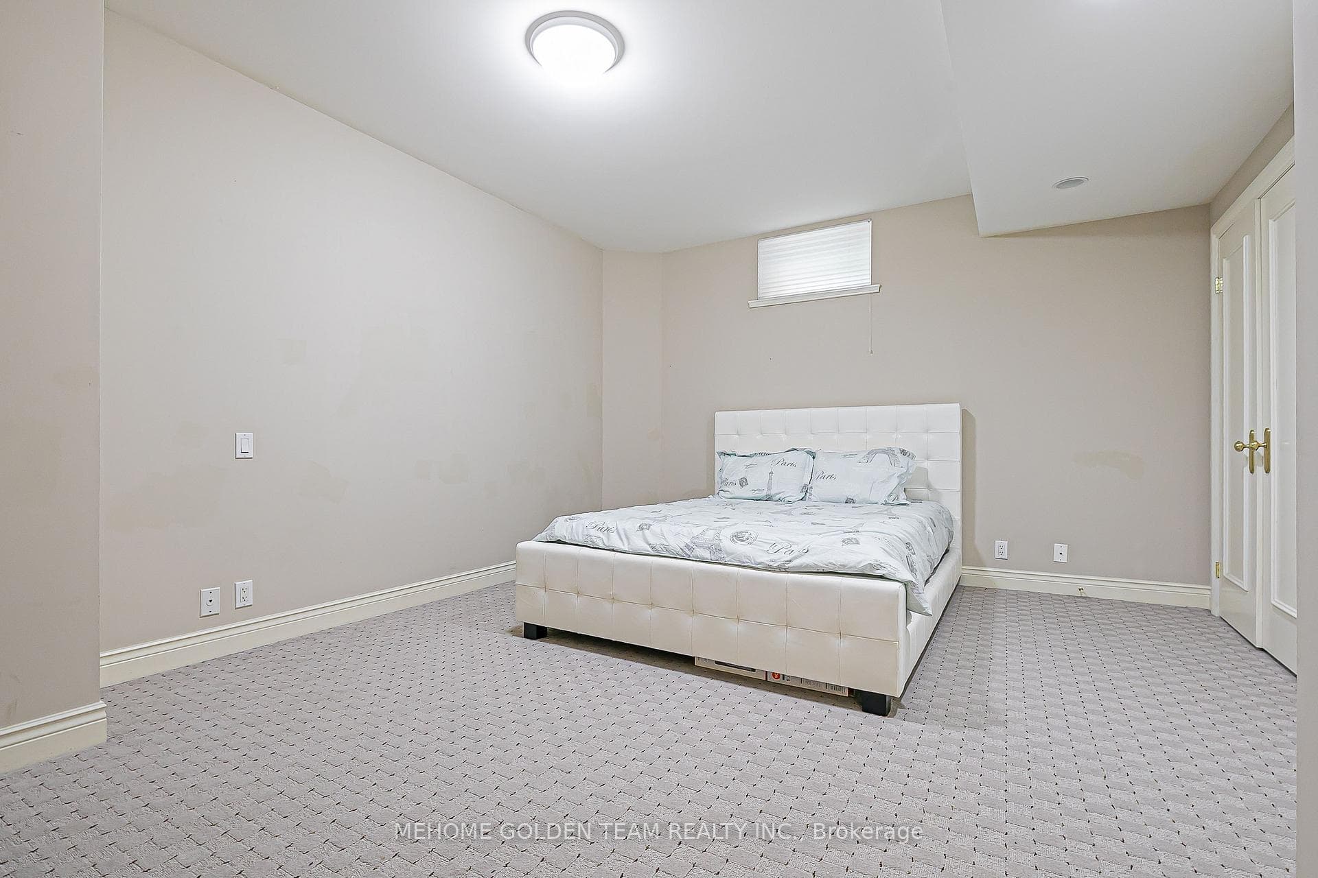 47 Cotswold Crescent photo 43