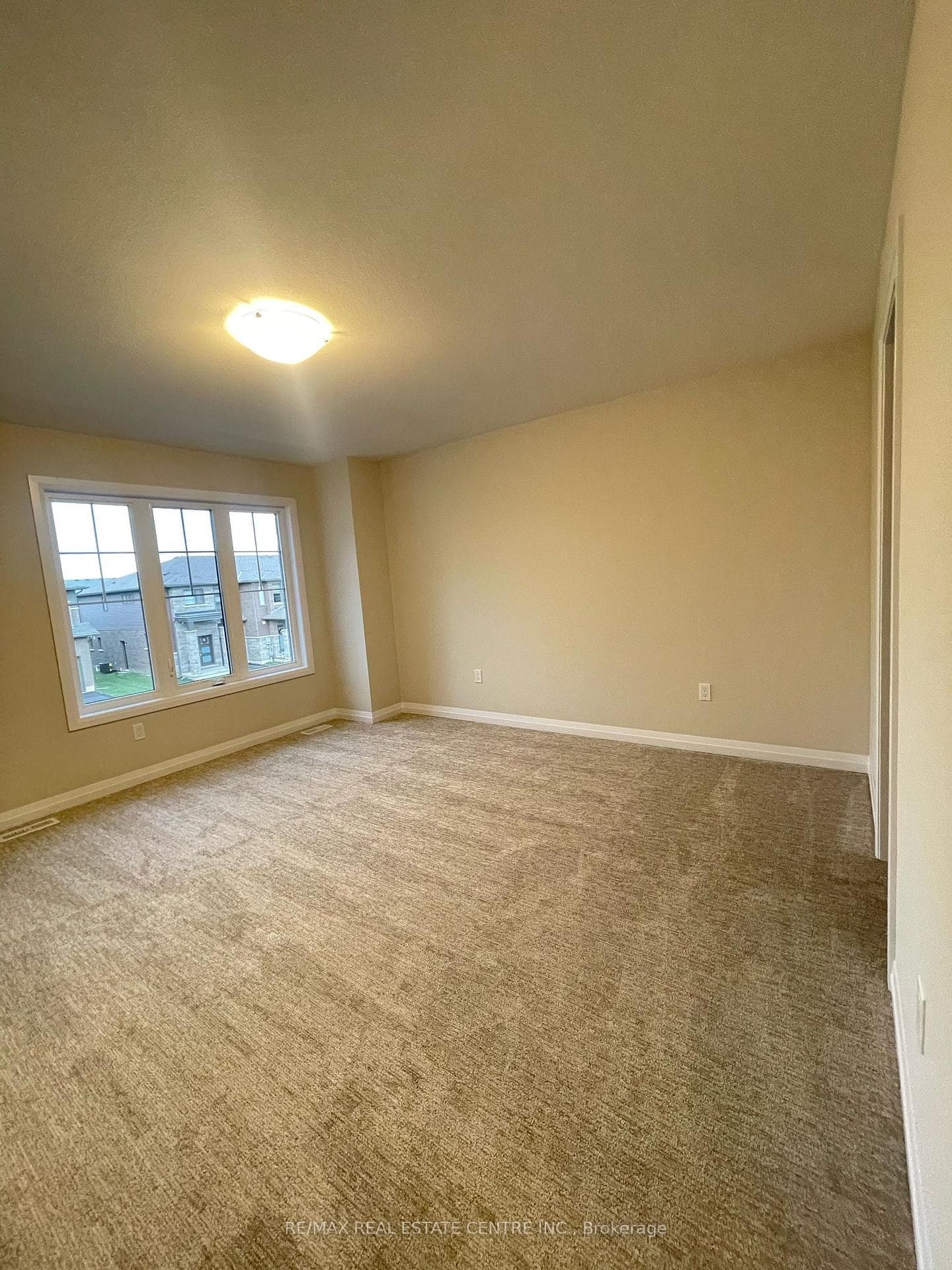 62 Acacia Road photo 13