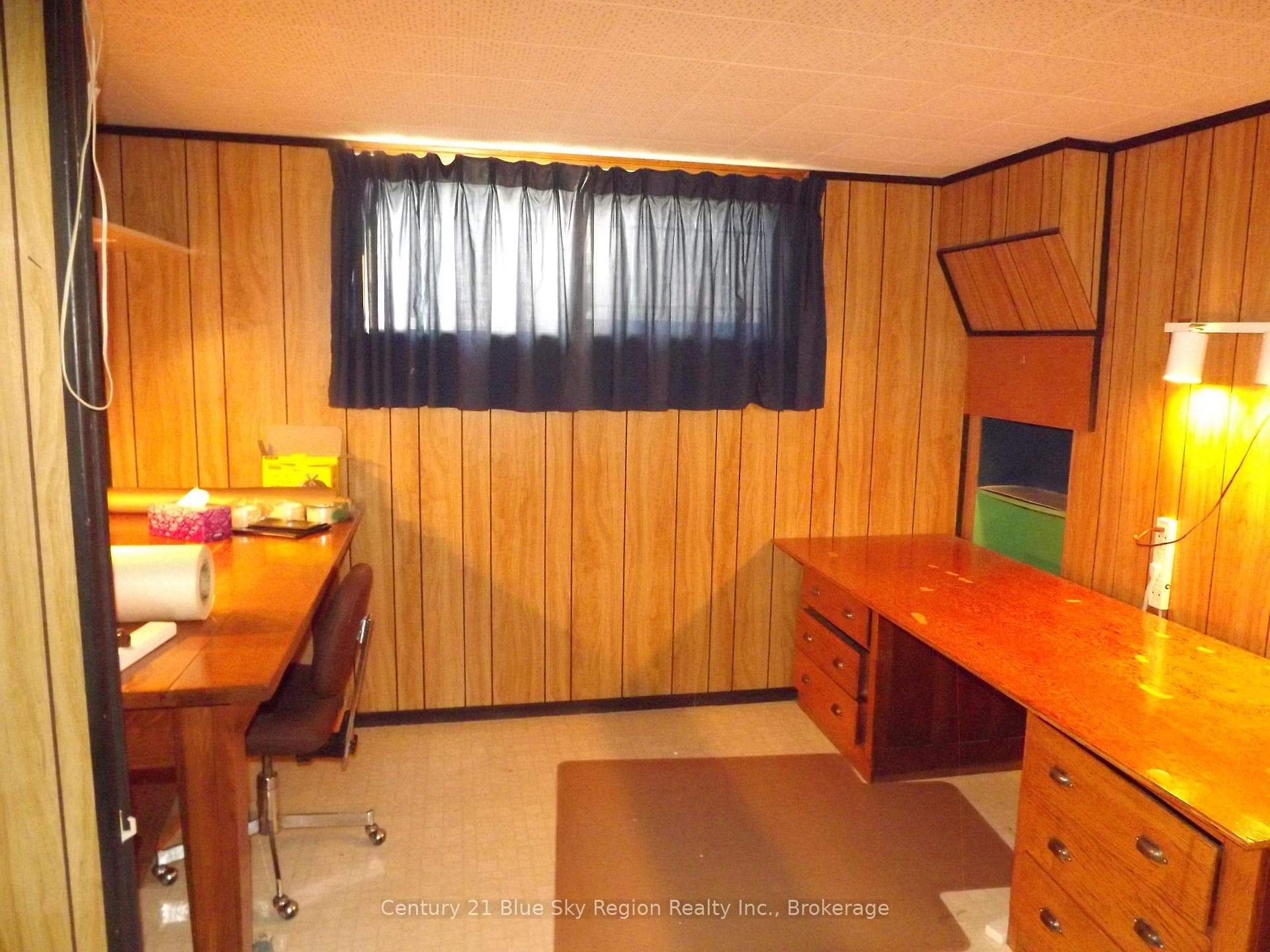 76 Strathcona Drive photo 9