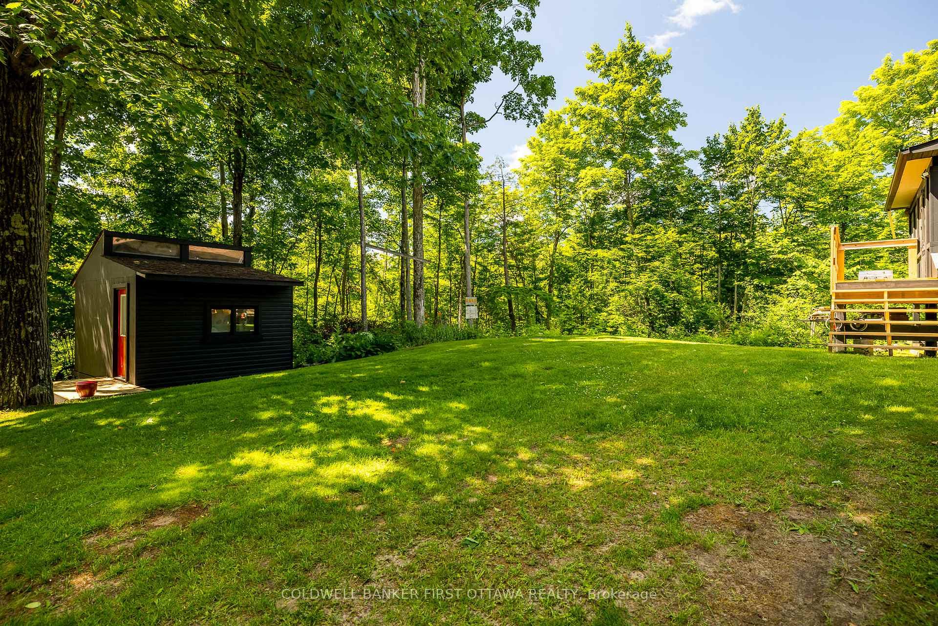 6779 Roger Stevens Drive photo 28