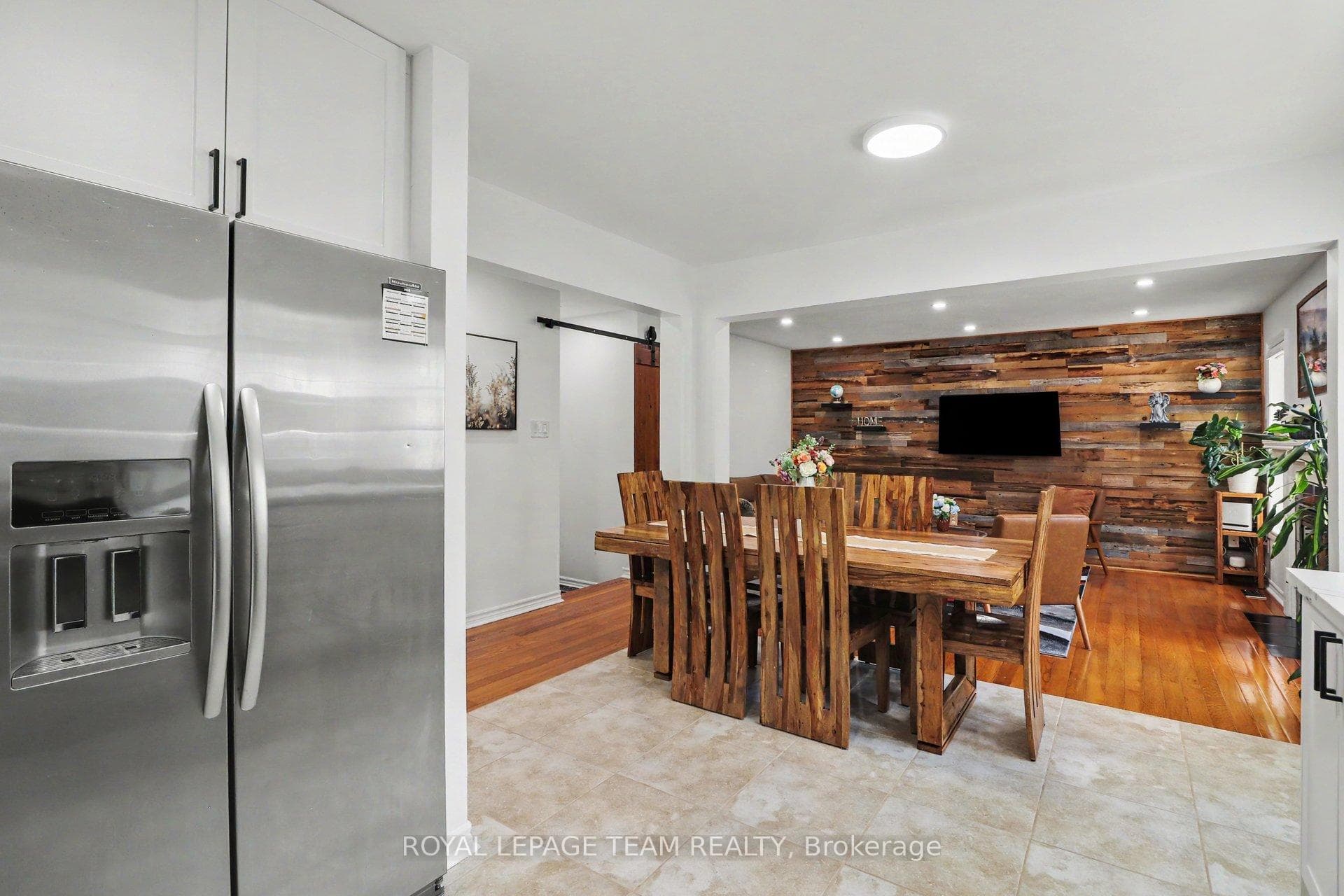 100 Sonesta Circle photo 12