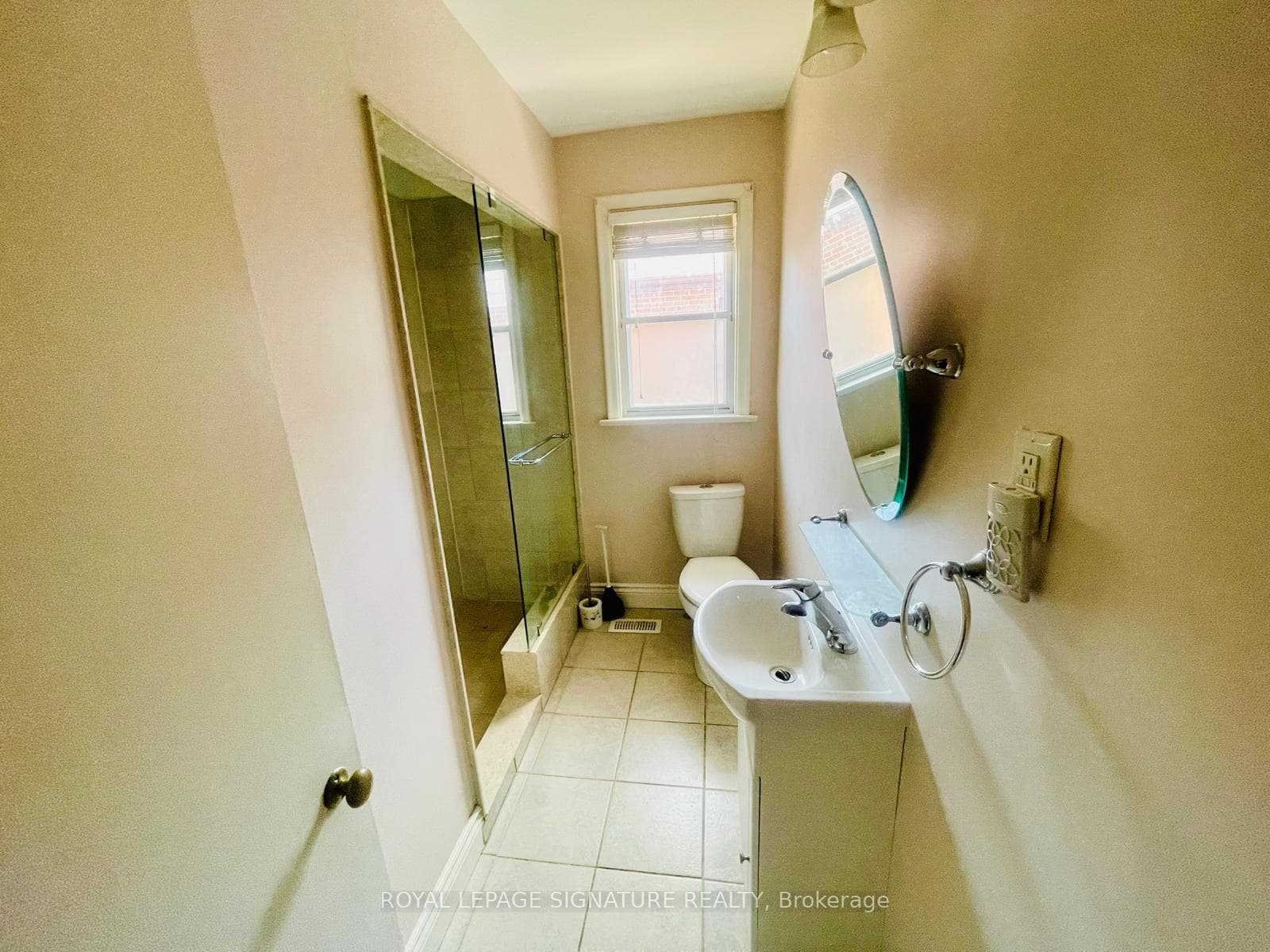 7 Placid Road photo 13