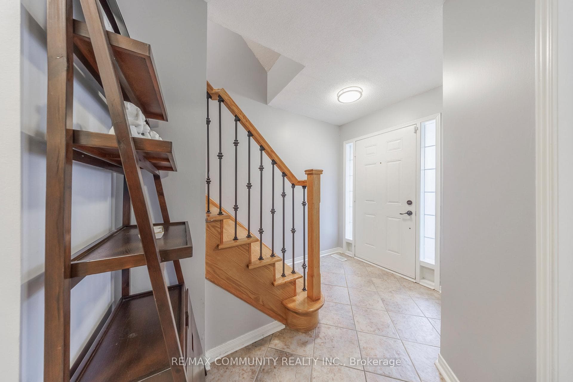 63 Stagecoach Circle photo 4