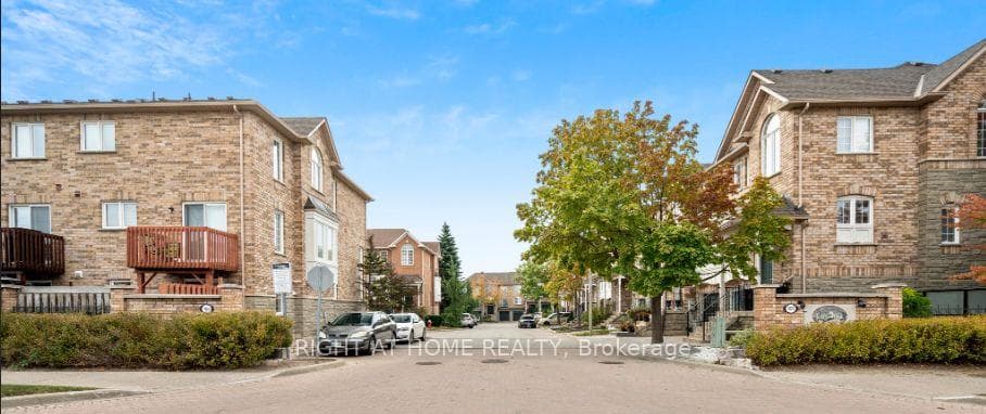165 fieldstone Drive Unit 3 photo 1