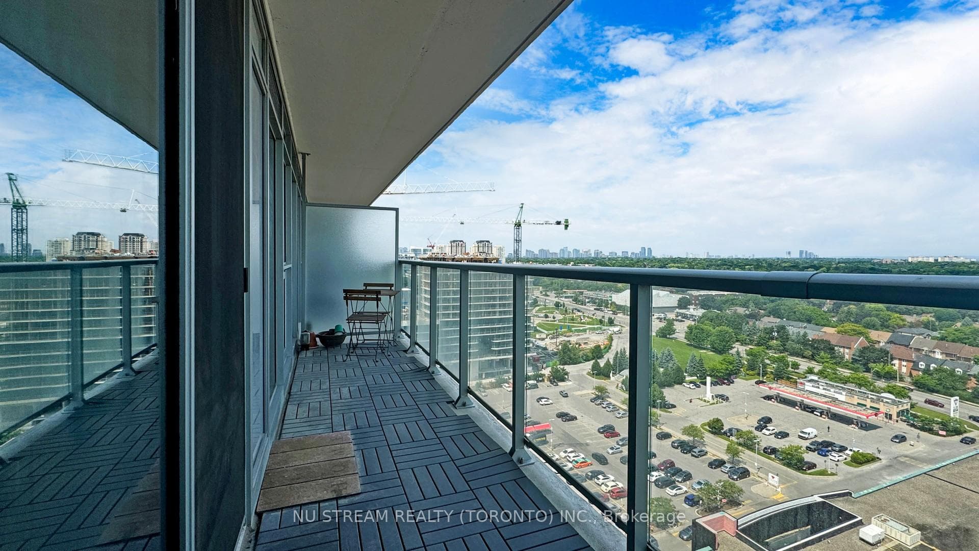 72 Esther Shiner Boulevard Unit 2111 photo 21