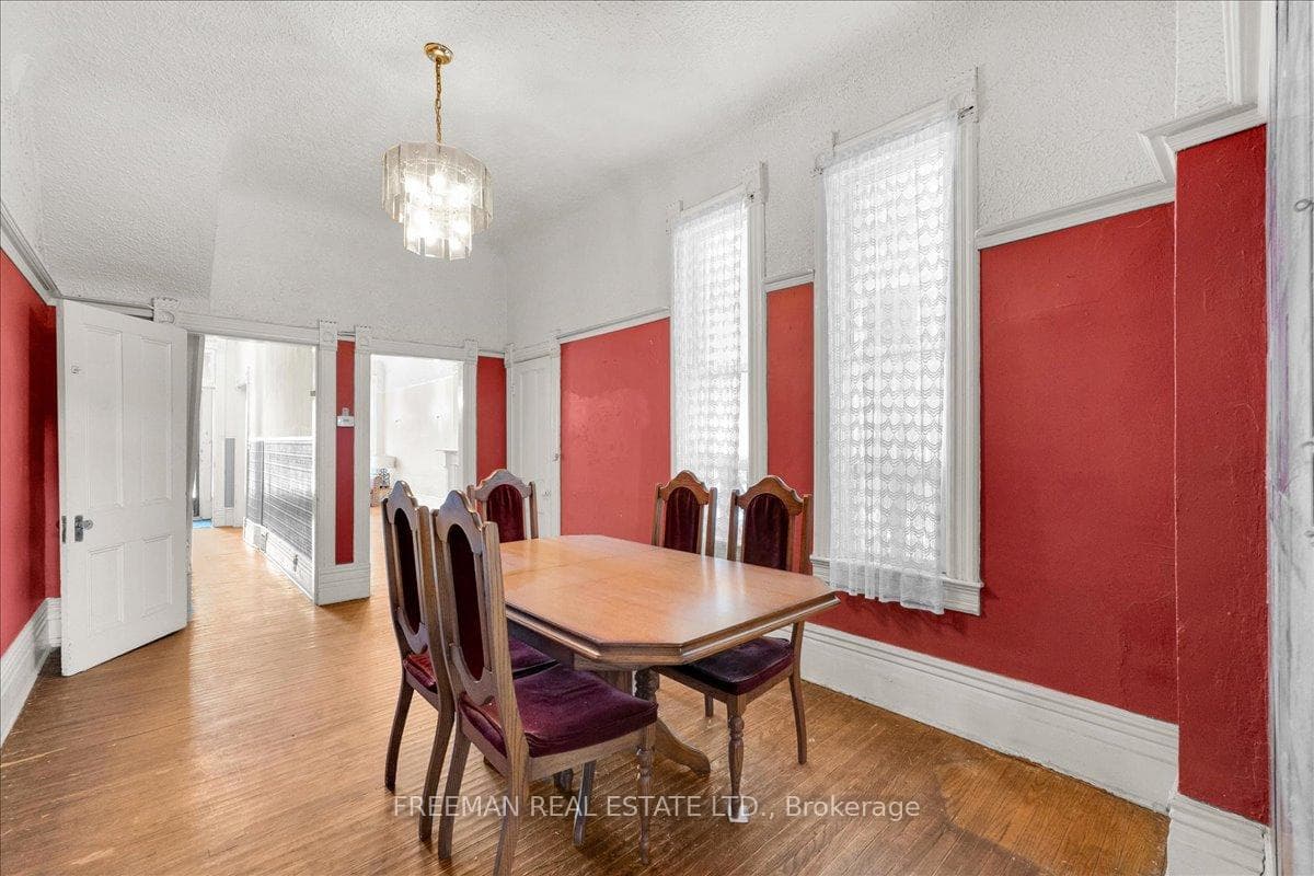 116 Brunswick Avenue photo 8