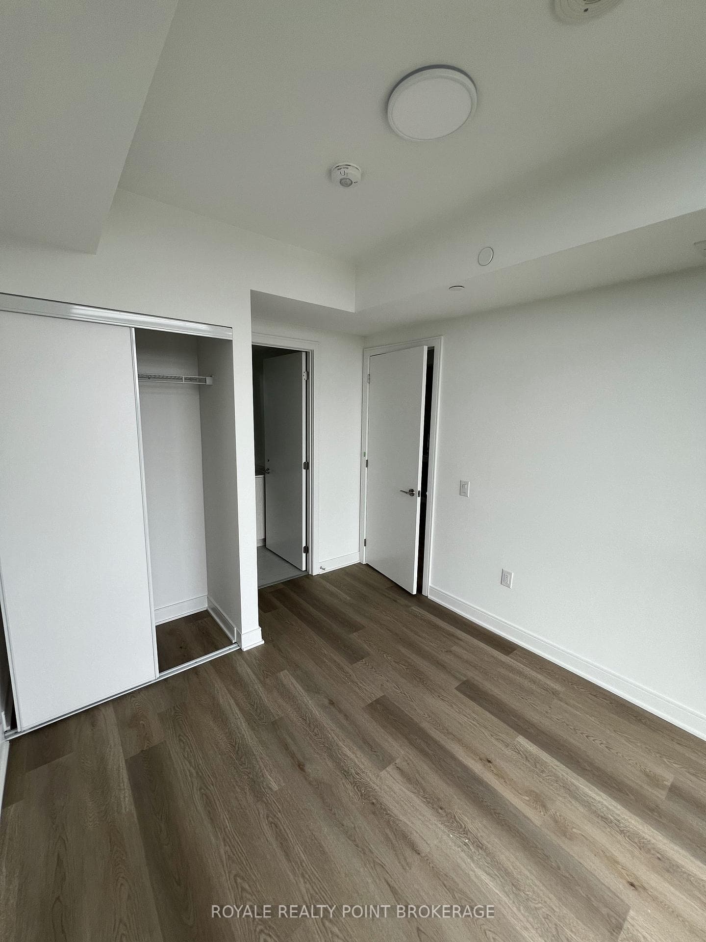 86 Dundas Street Unit 1608 photo 6