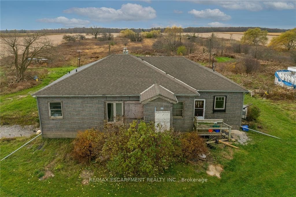 1221 Binbrook Road photo 20