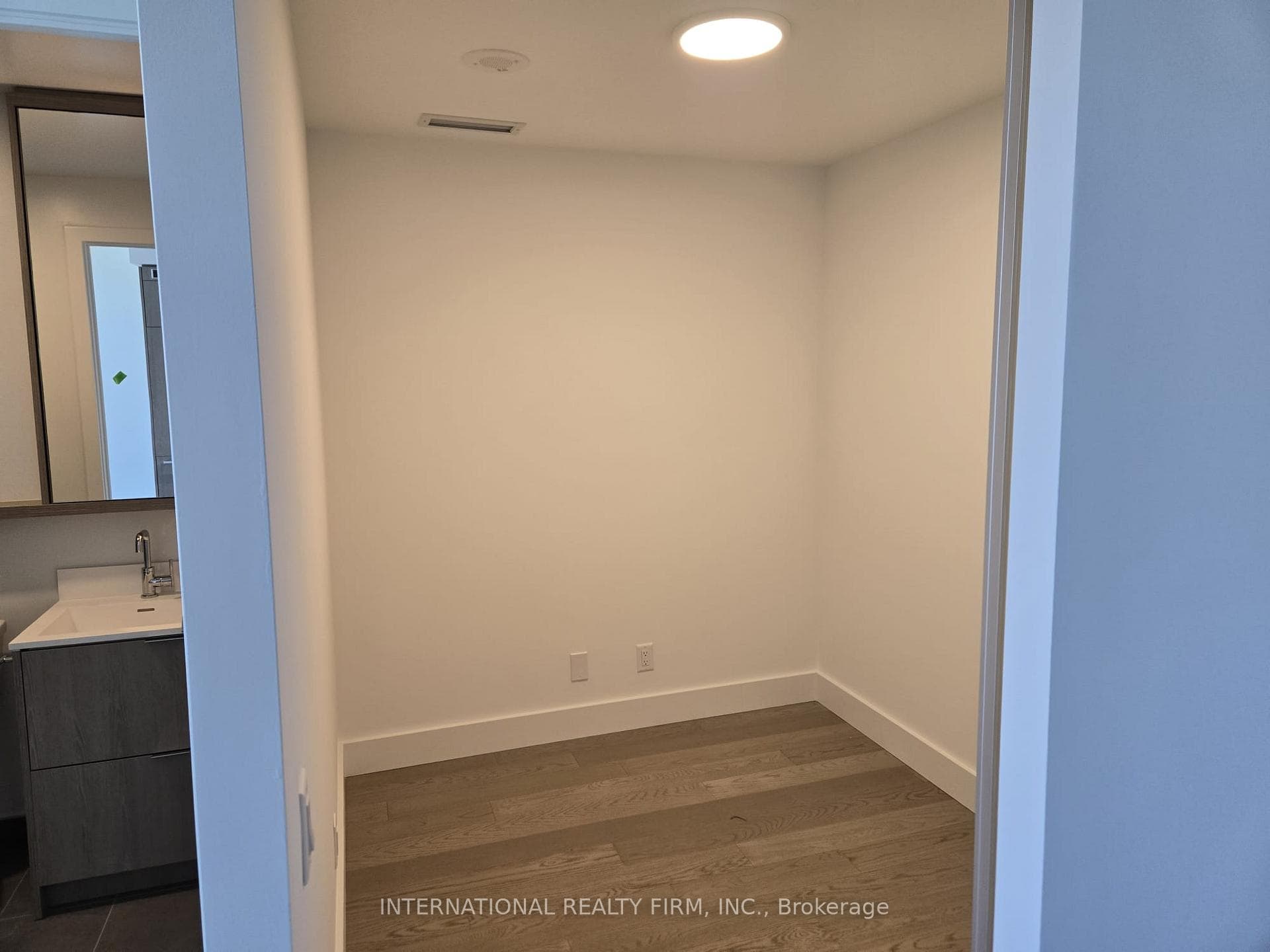 6 Greenbriar Rd Road Unit 1002 photo 13