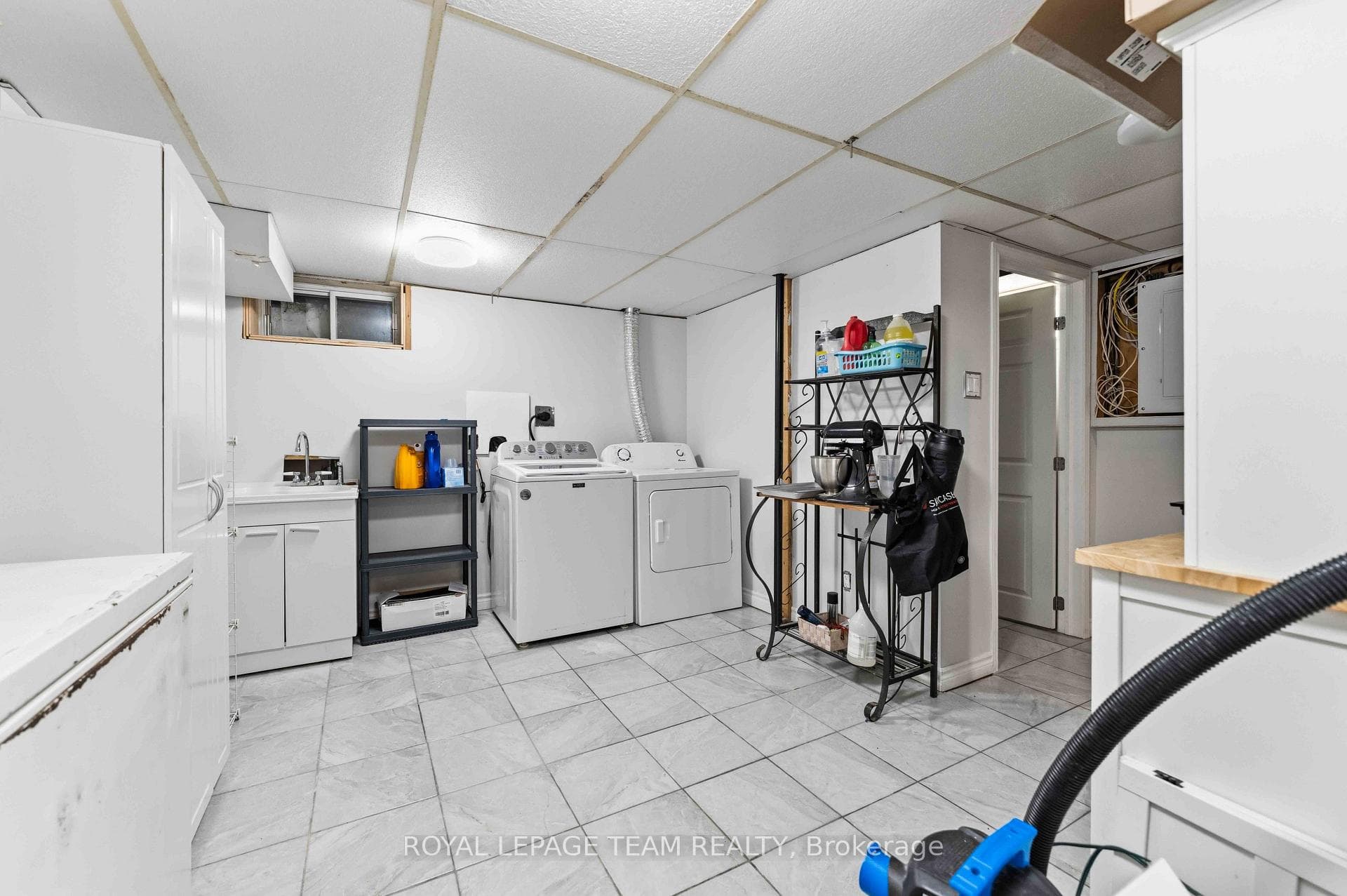 1155 Agincourt Road photo 30