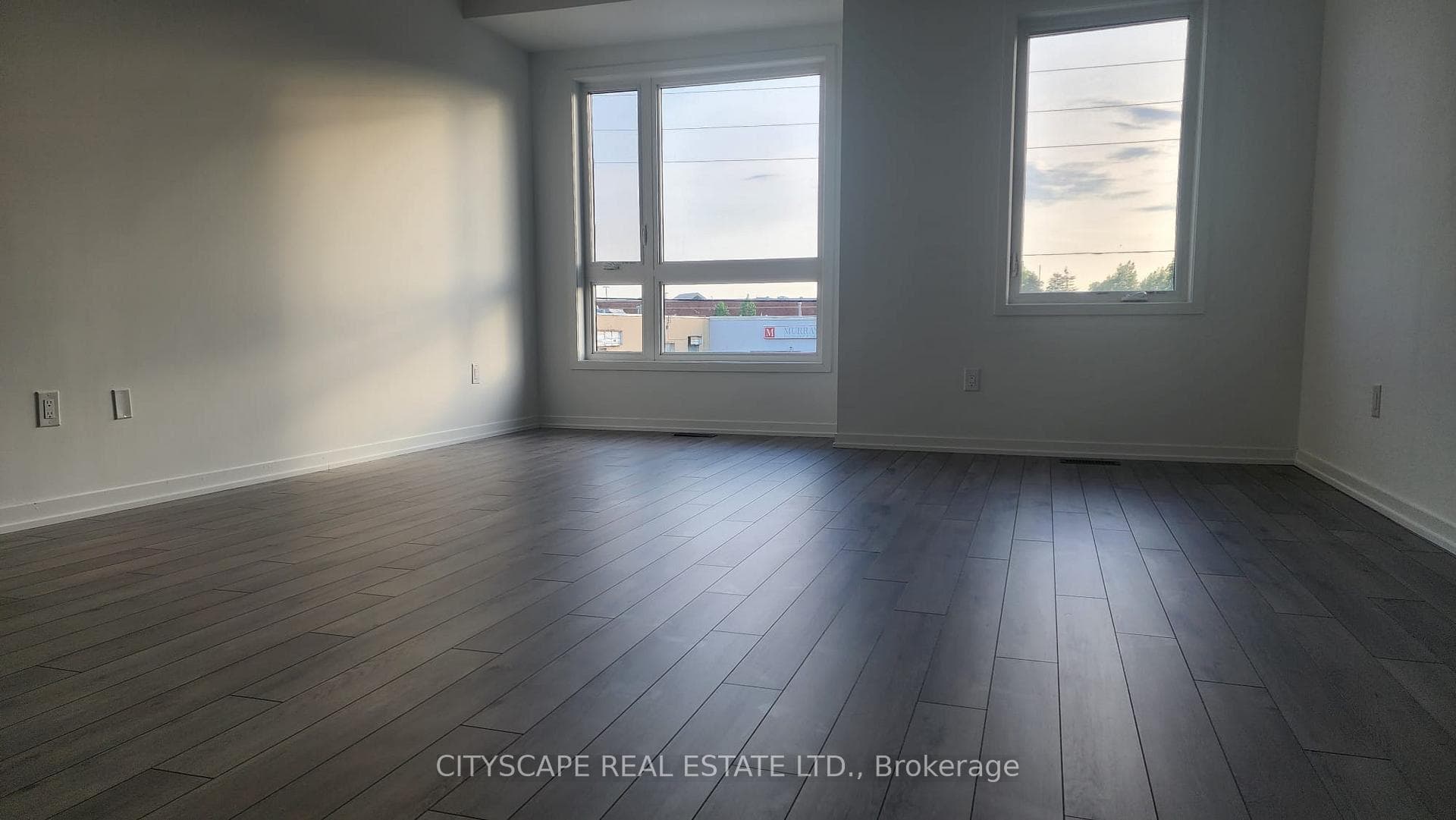 229 Monarch Avenue photo 12