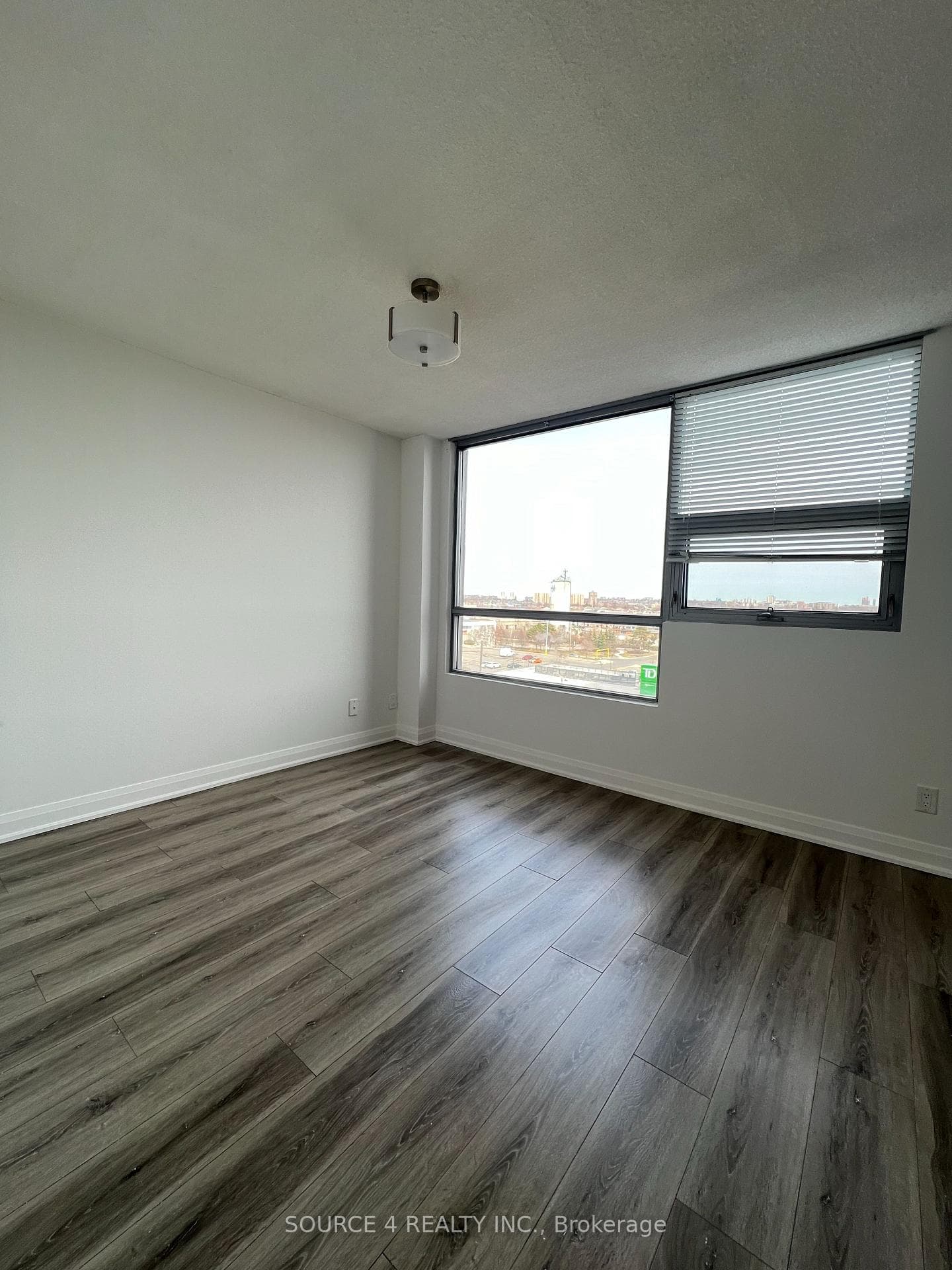 2464 Weston Road Unit 704 photo 6