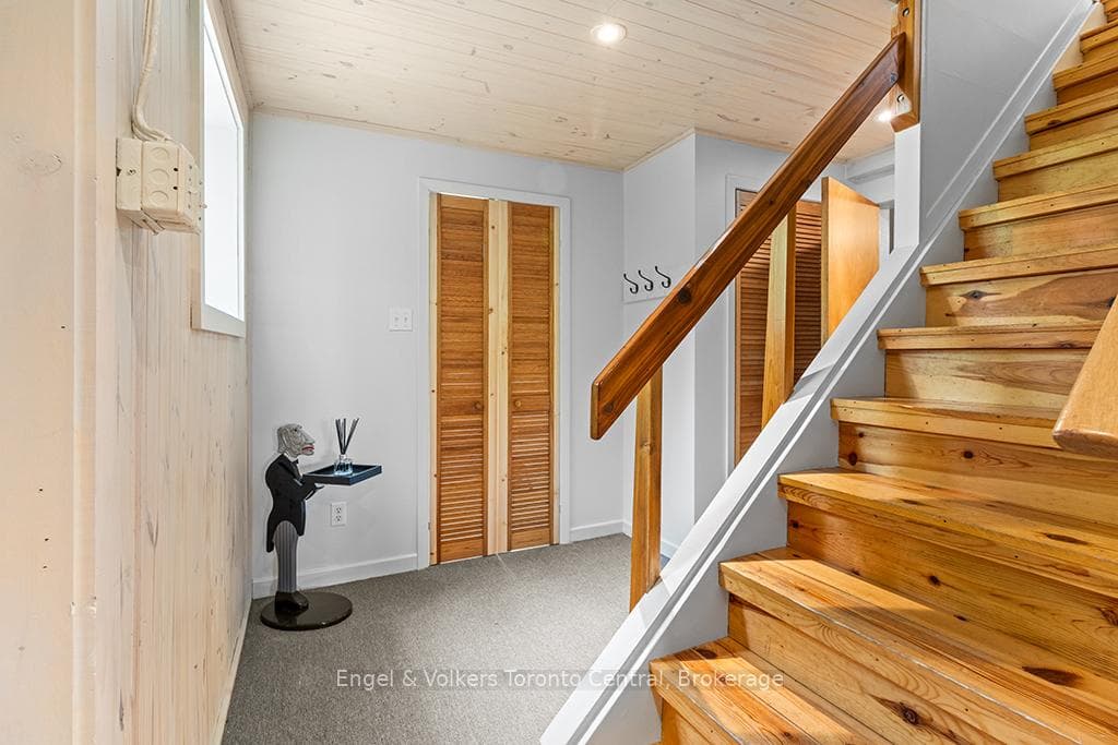 64 Larsen Cove Road photo 29
