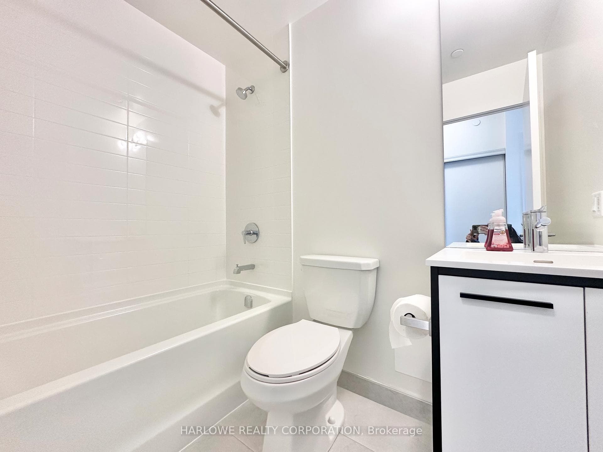 185 Deerfield Road Unit 508 photo 10