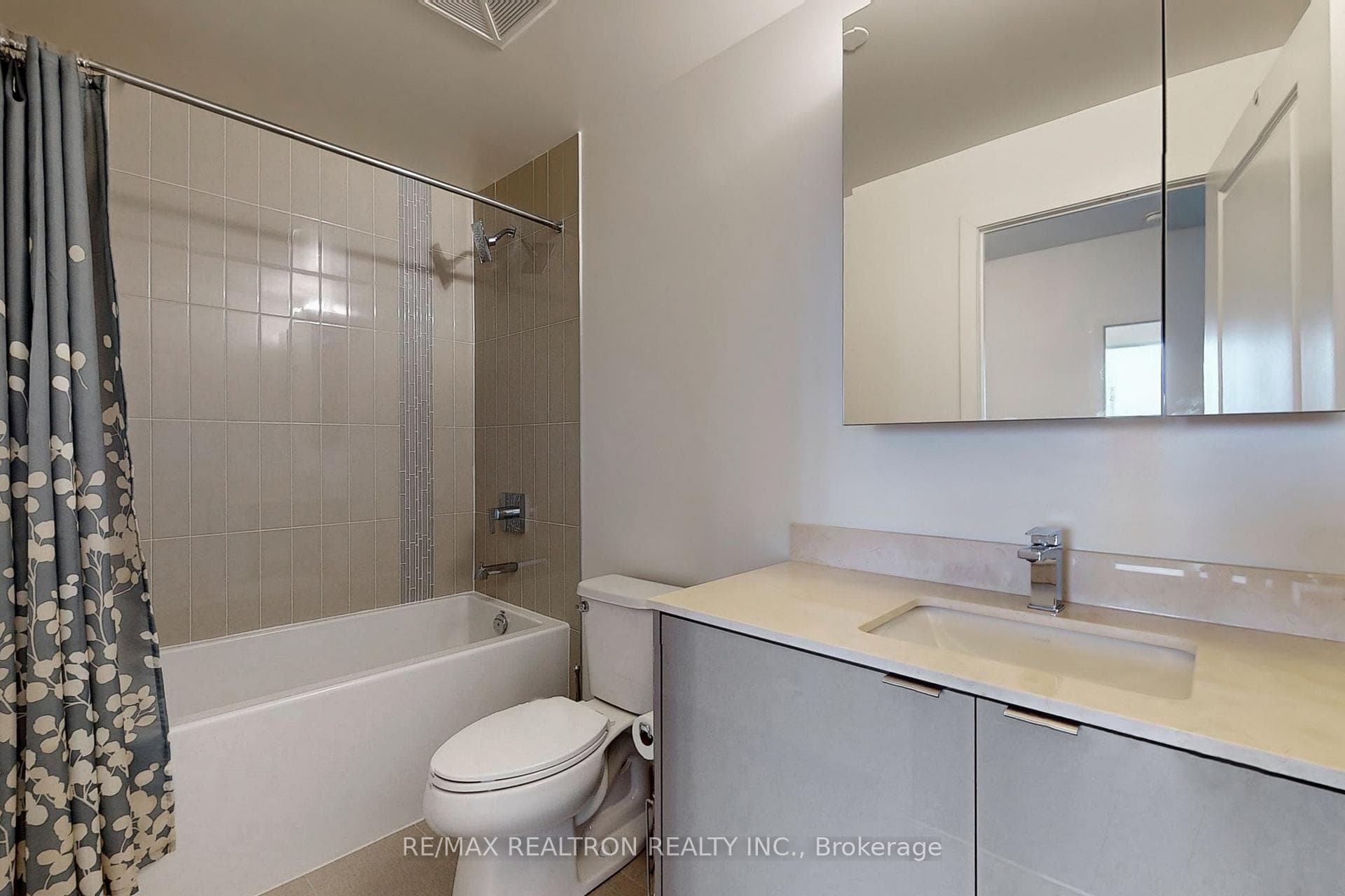 100 Eagle Rock Way Unit 632 photo 21