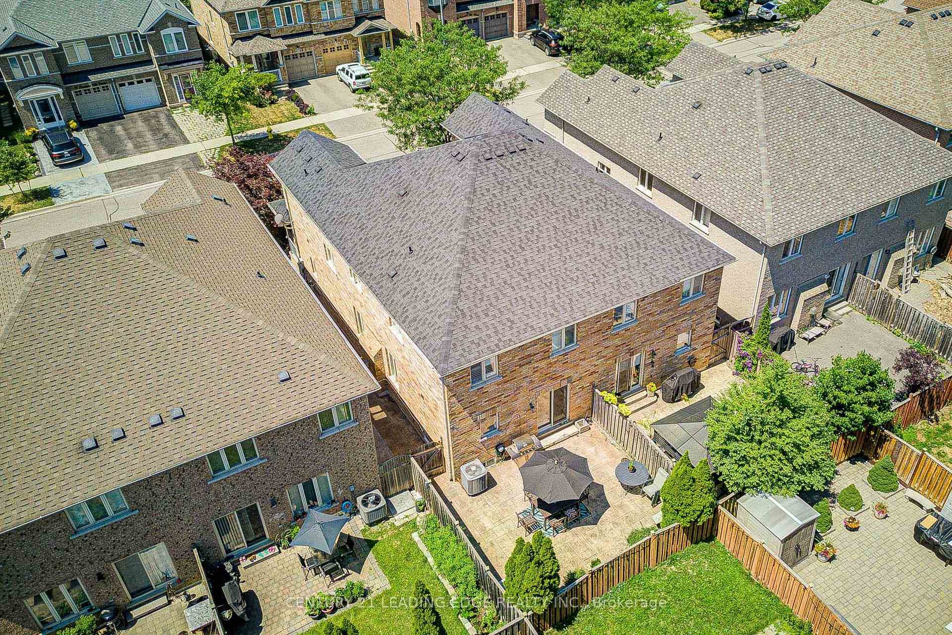 21 Treasure Hill Road photo 5