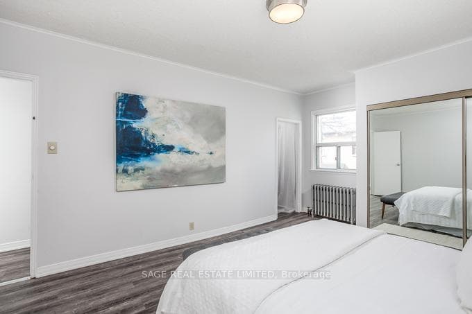 66 Manning Avenue Unit Main photo 23
