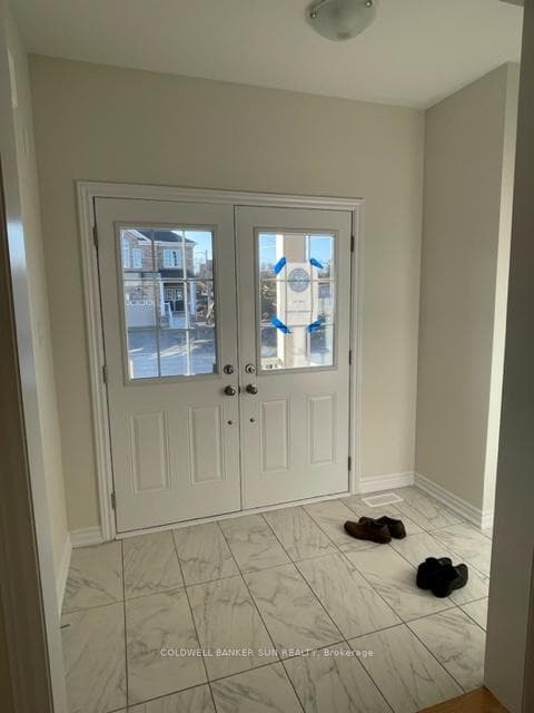 8 Heming Street photo 2