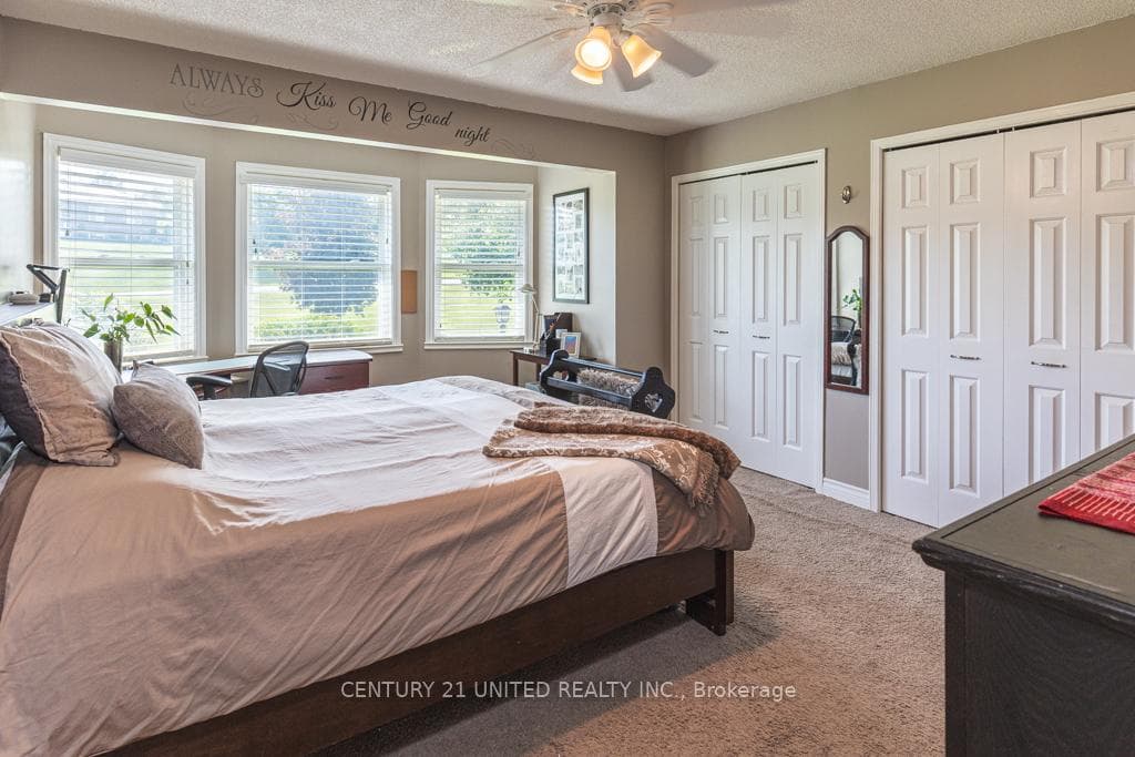 165 Shanagarry Drive photo 13