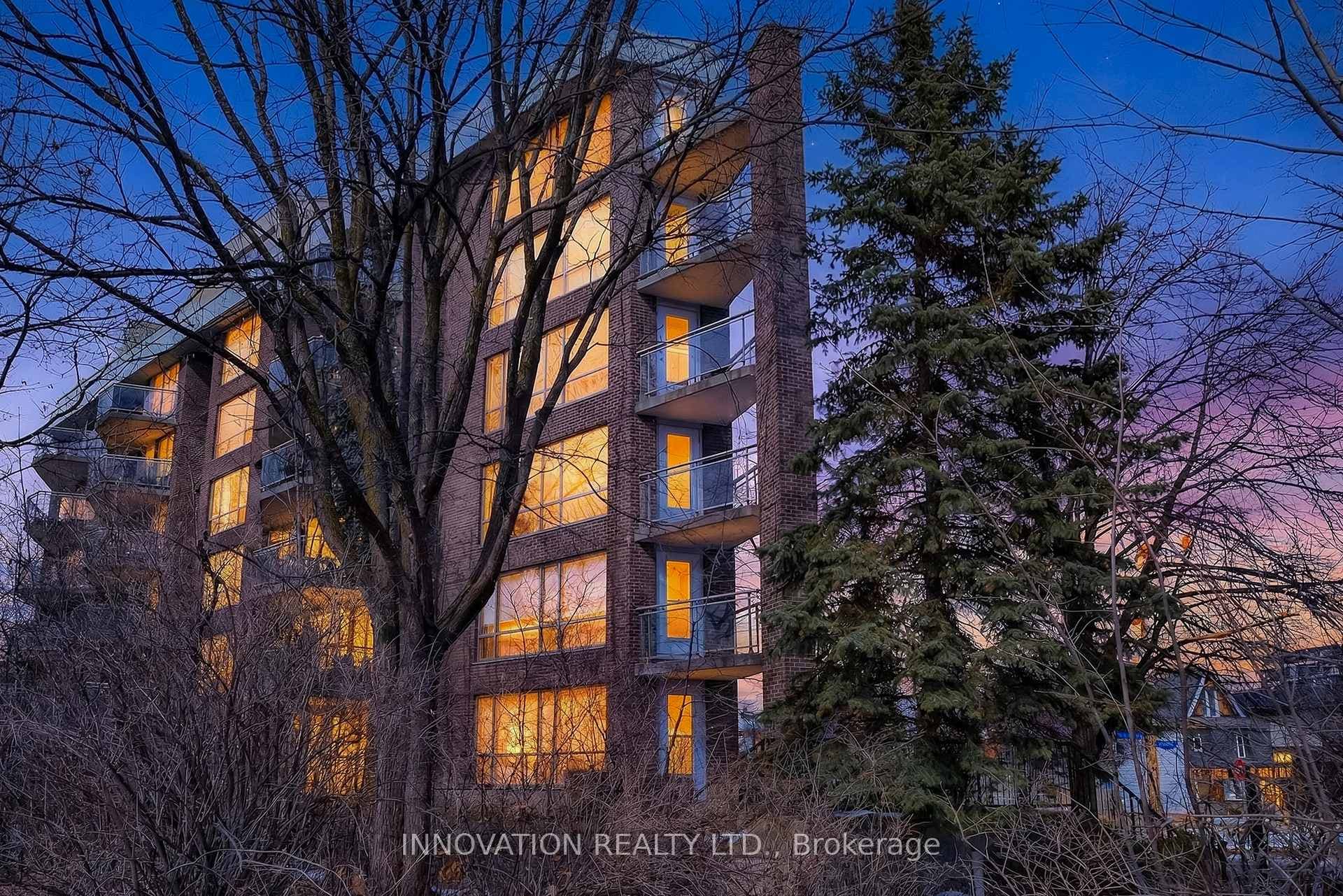 30 Charlevoix Street Unit 204 photo 4