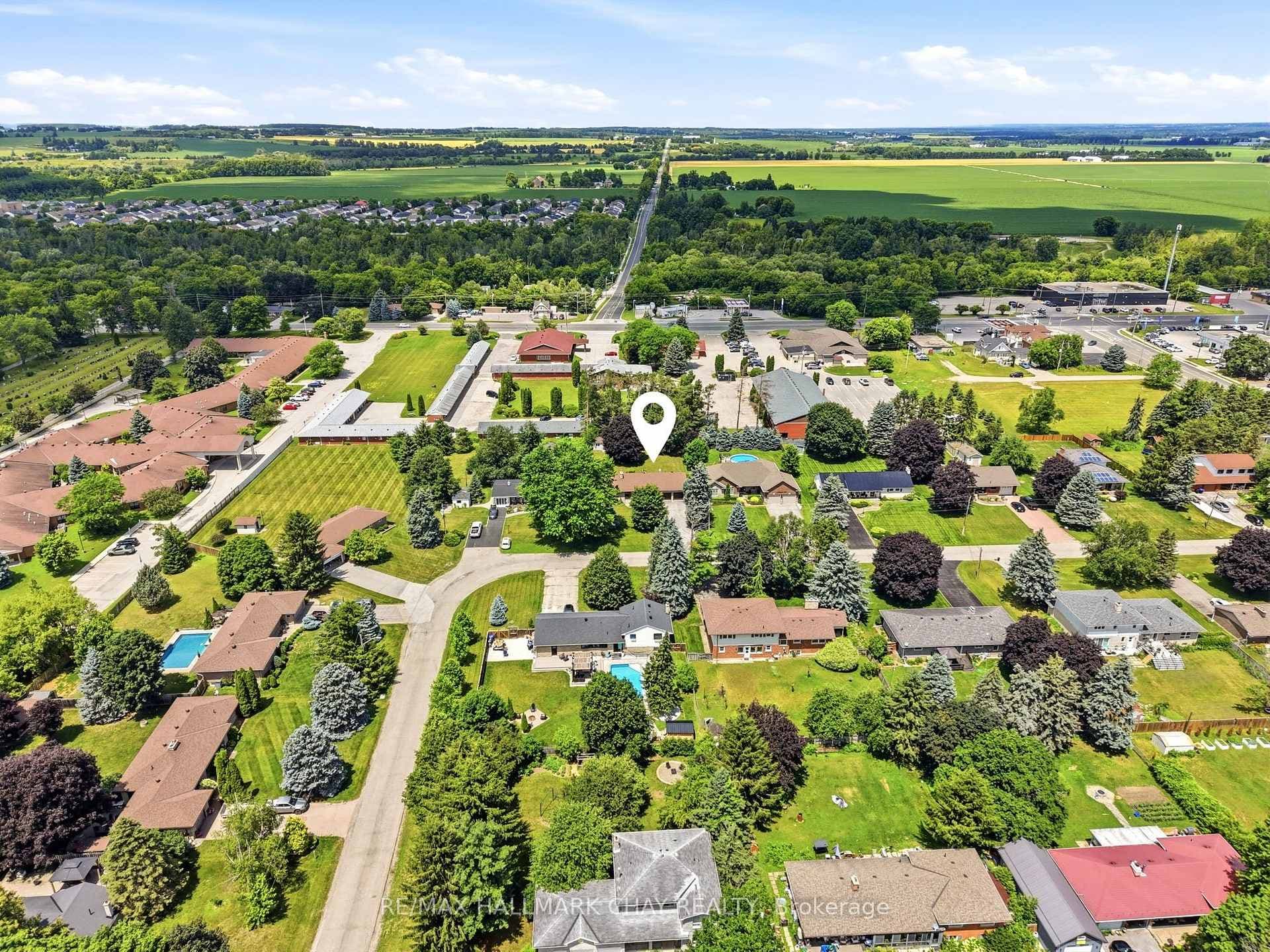 14 Douglas Drive photo 50