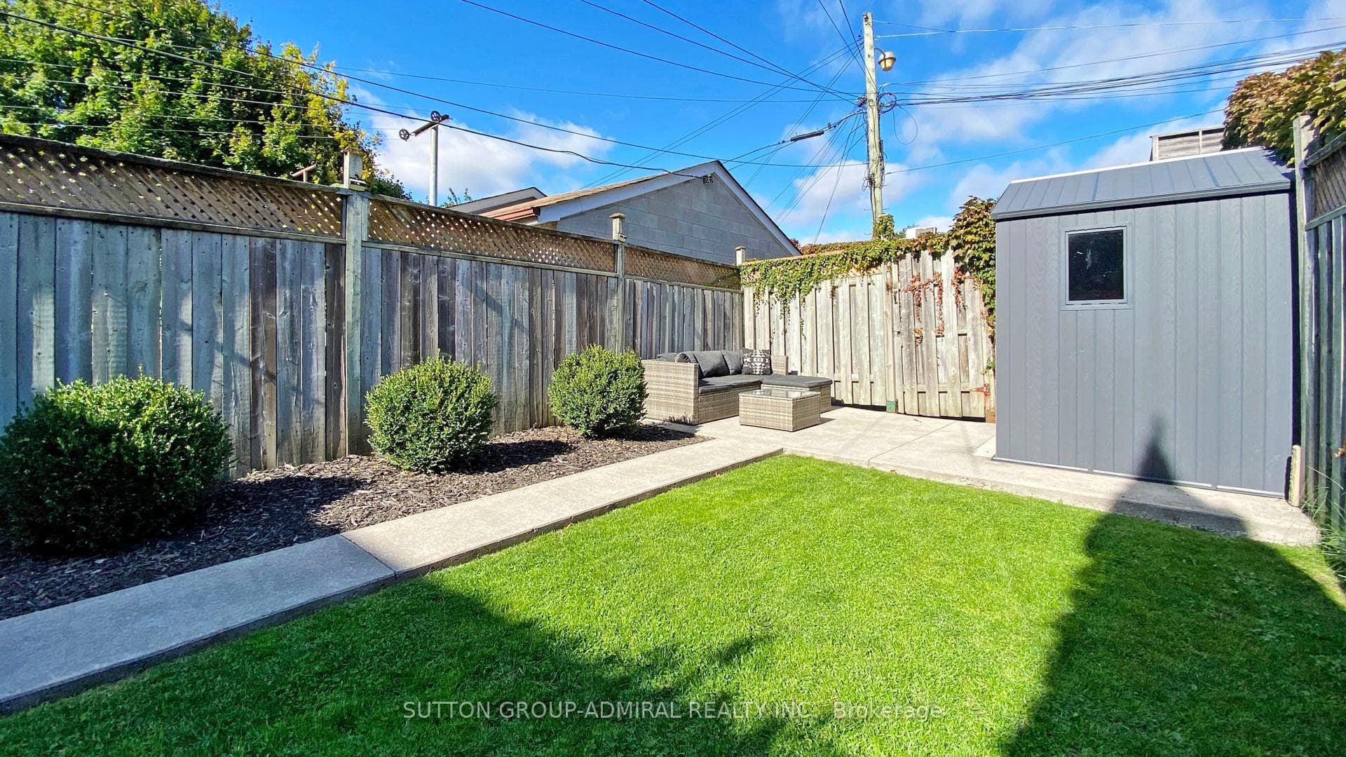 112 Ascot Avenue photo 37