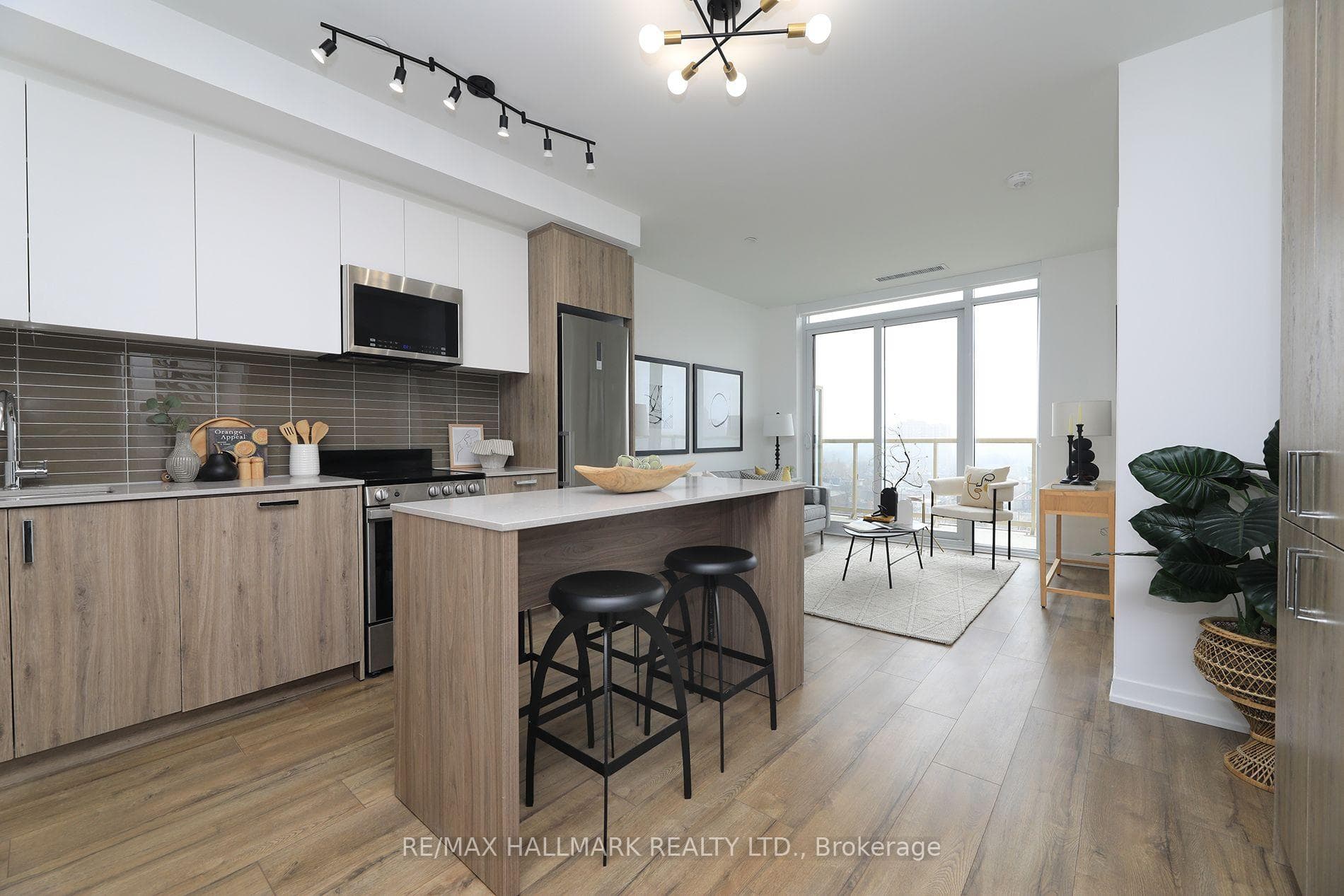 1787 St. Clair Avenue Unit 1111 photo 16