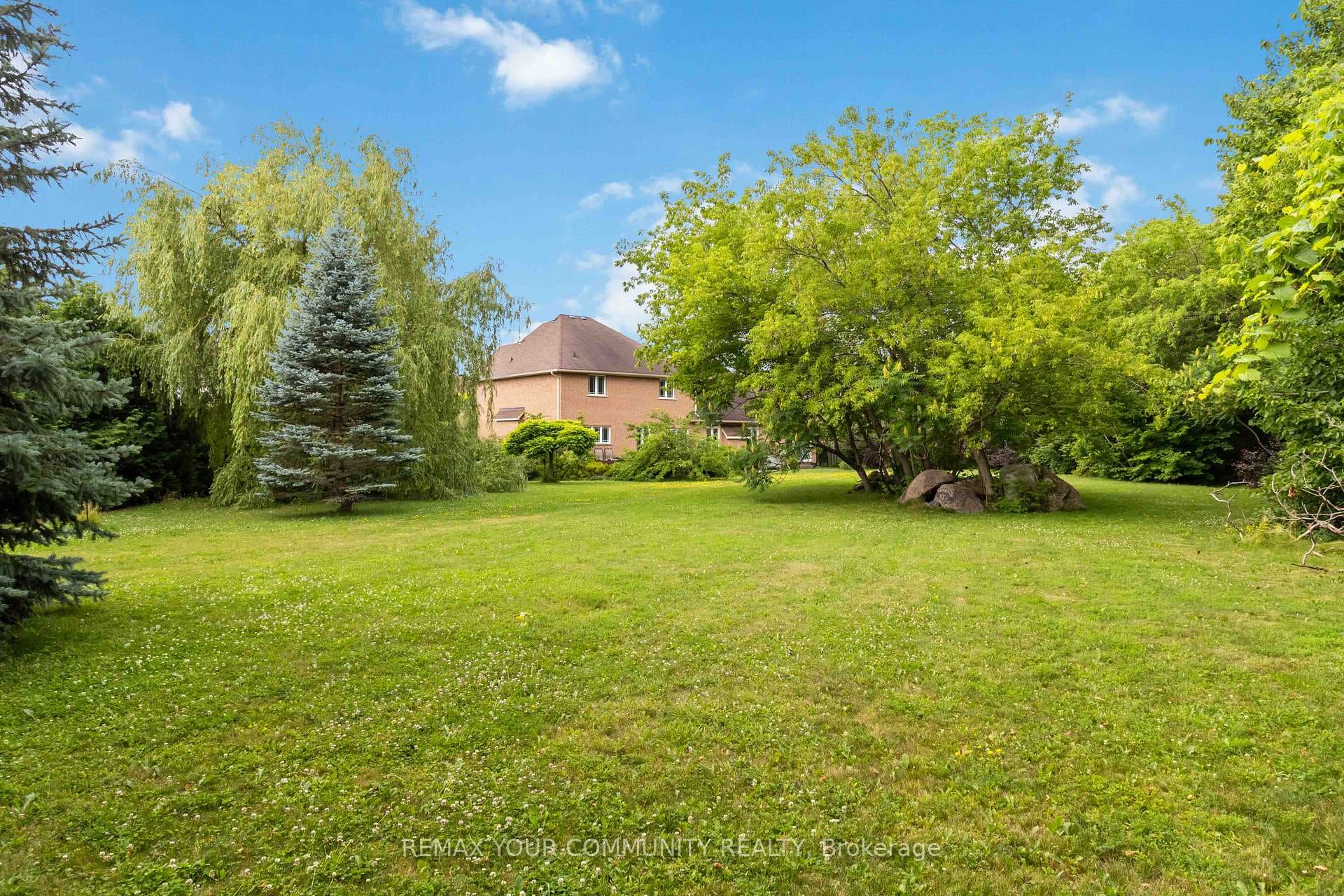 40 Hunterwood Chase photo 35