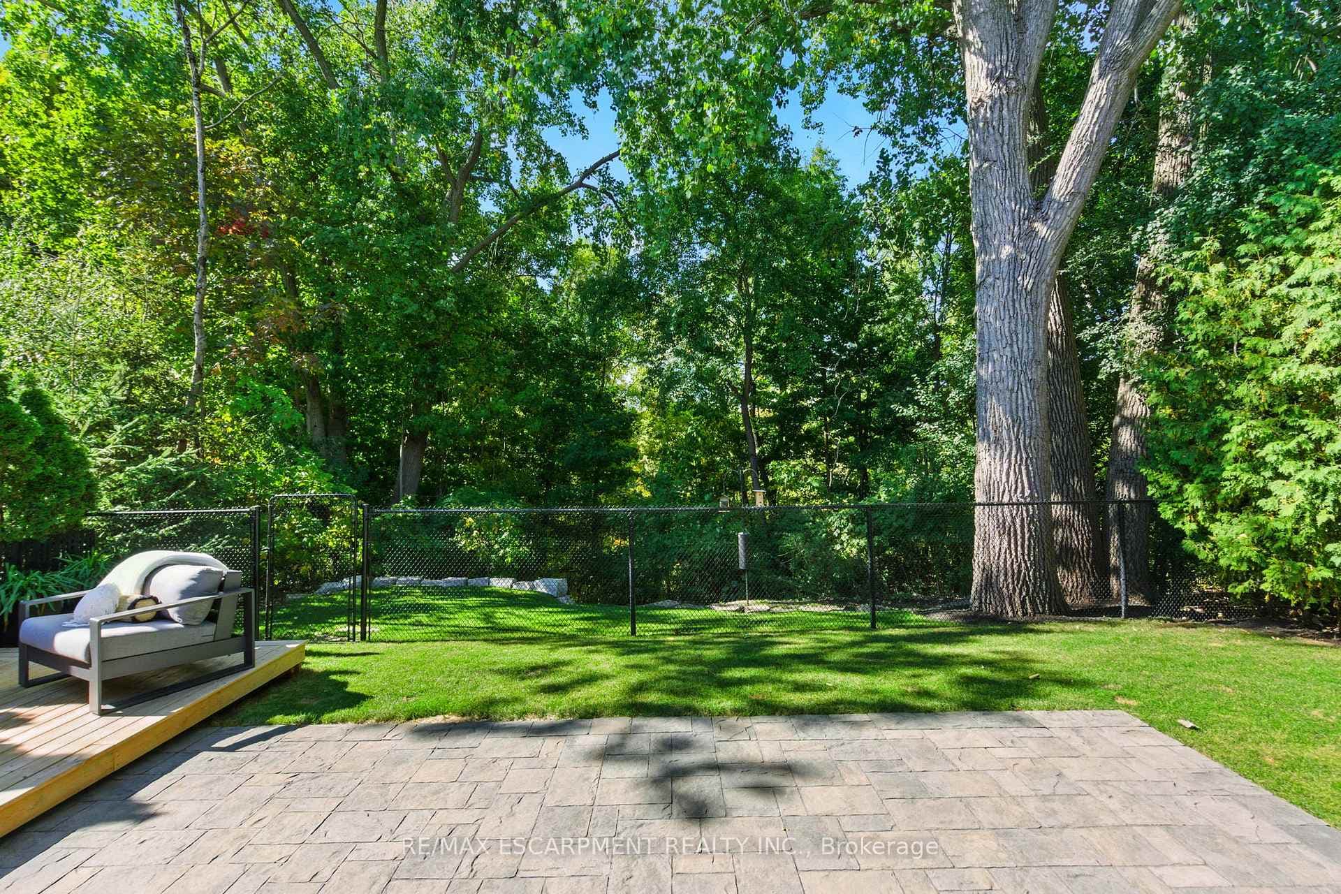 587 Sandcherry Drive photo 40